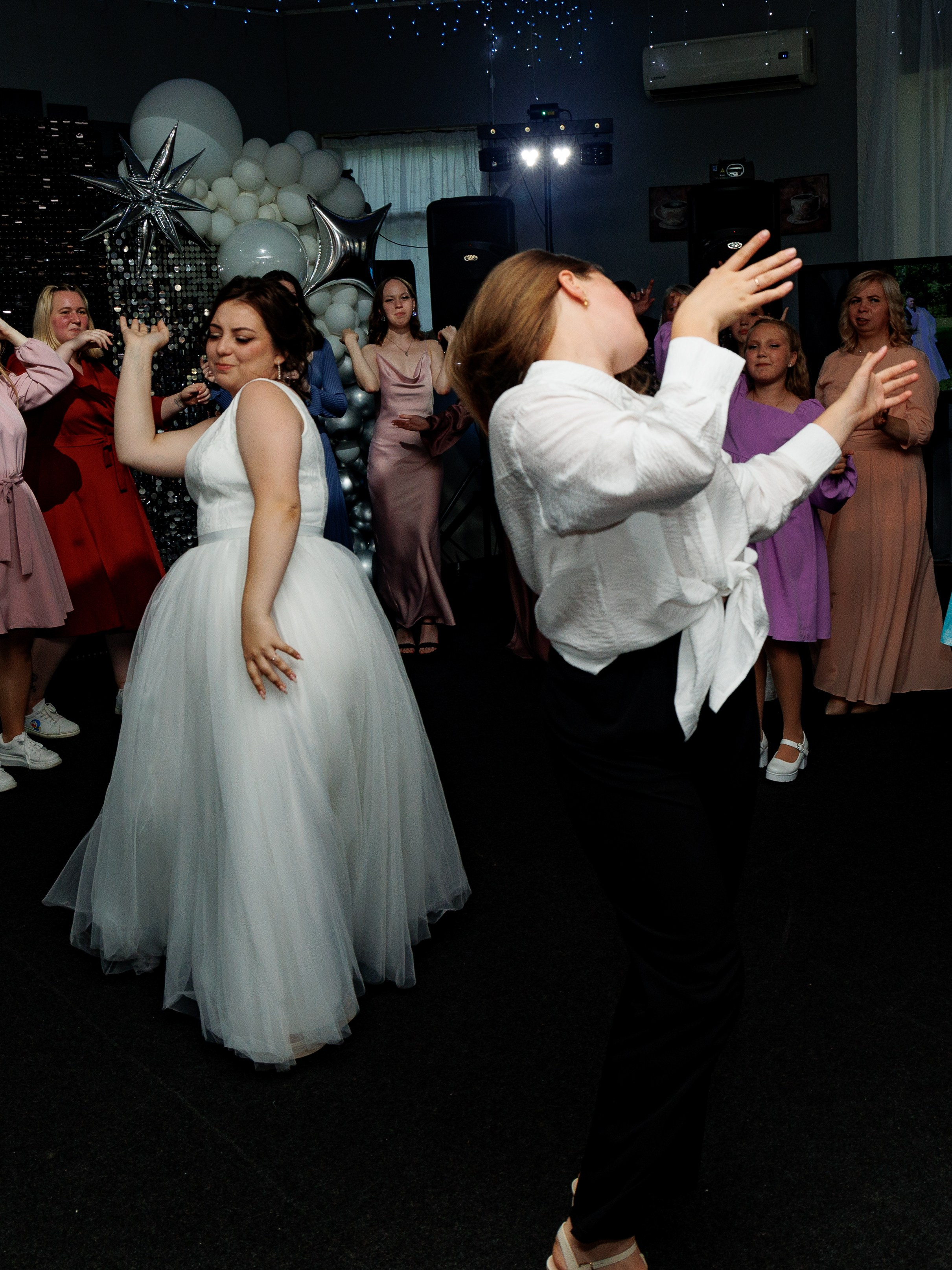 Кирилл и Ксения. Свадебный и семейный фотограф в г. Волхов Алексей Кочерыжкин