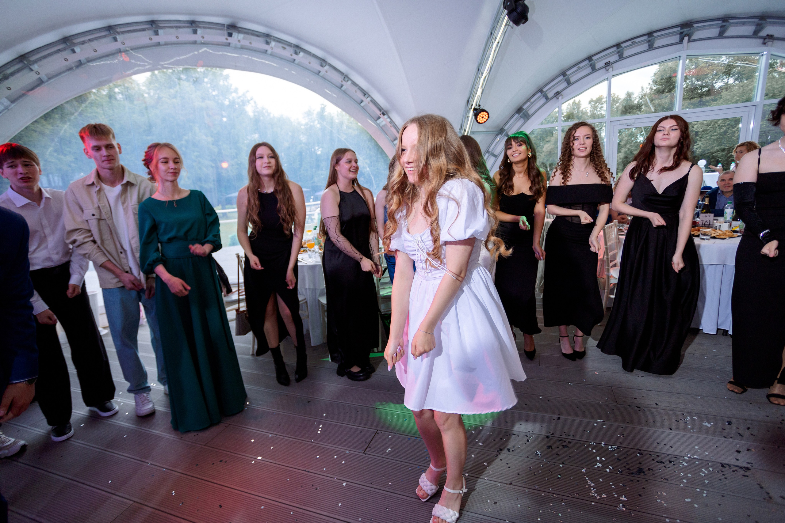 ВЫПУСКНОЙ: Волки-Липки. Все фото. Профессиональный фотограф в Ижевске Леша Петров