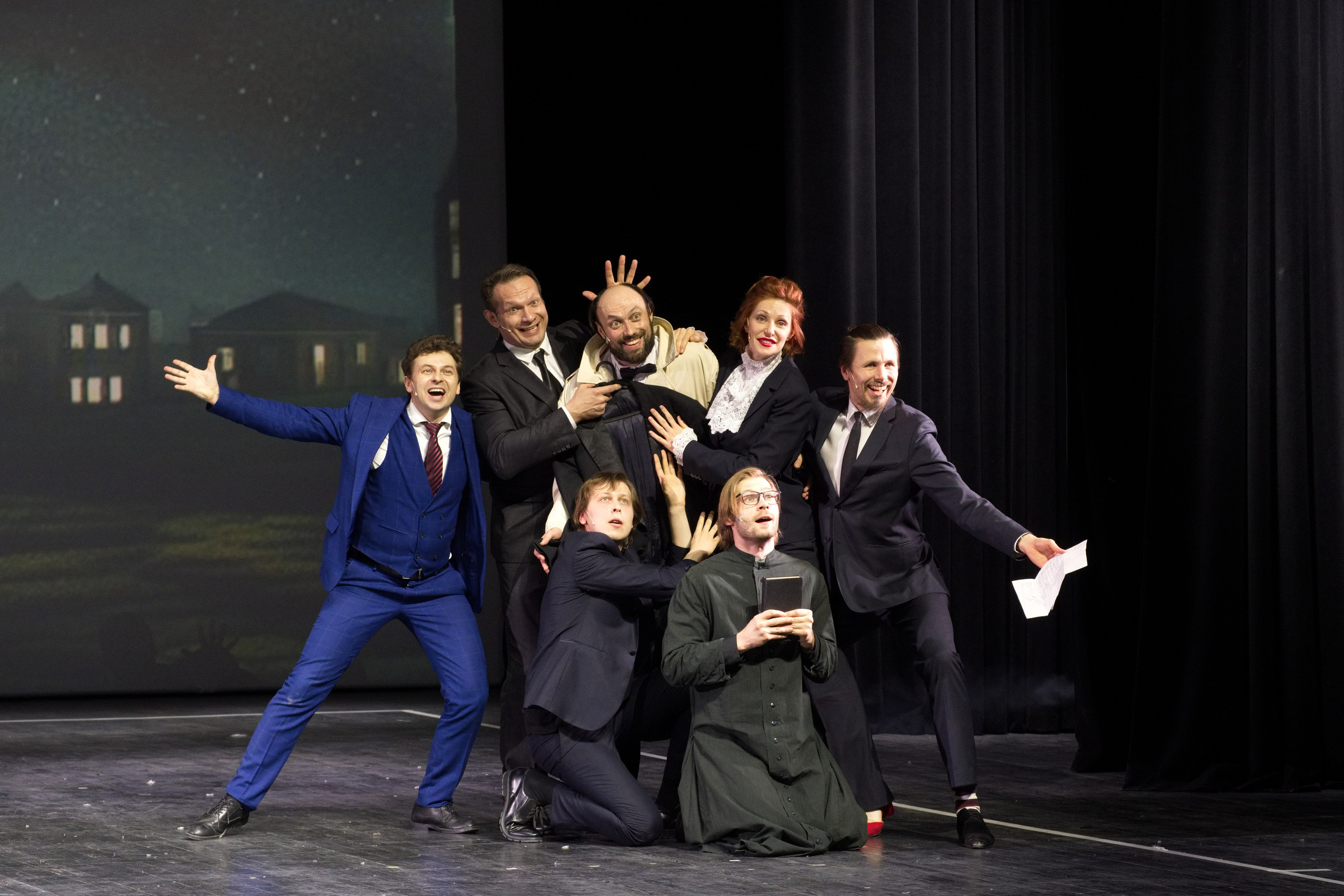 Театр И-Он, Мюнхгаузен. Семейный и детский фотограф Антон Зорин