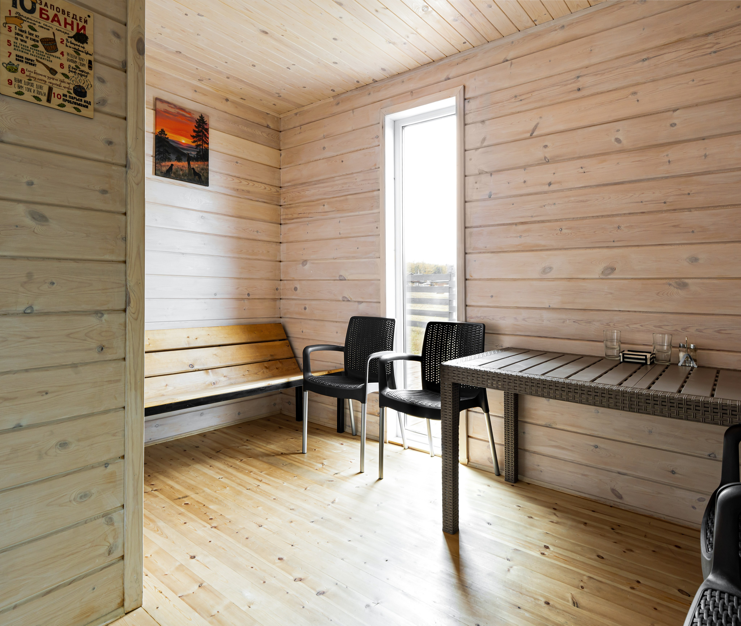 Фотосъемка бани, кухни-столовой для гостевого дома на острове Ольхон. Фотосъемка и видеосъемка недвижимости, интерьерная фотосъемка в г. Иркутске