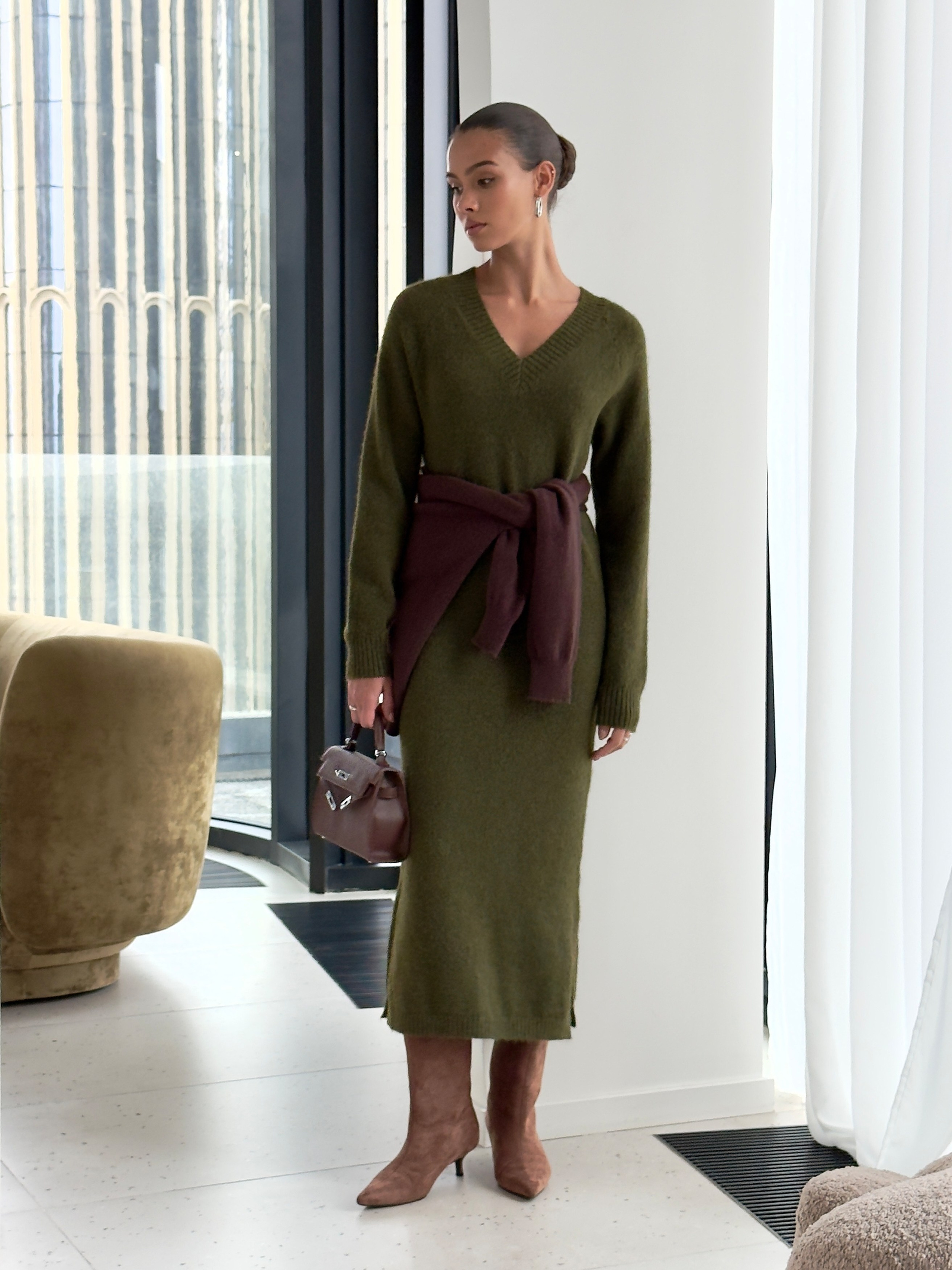 Mob.content. 595 Production