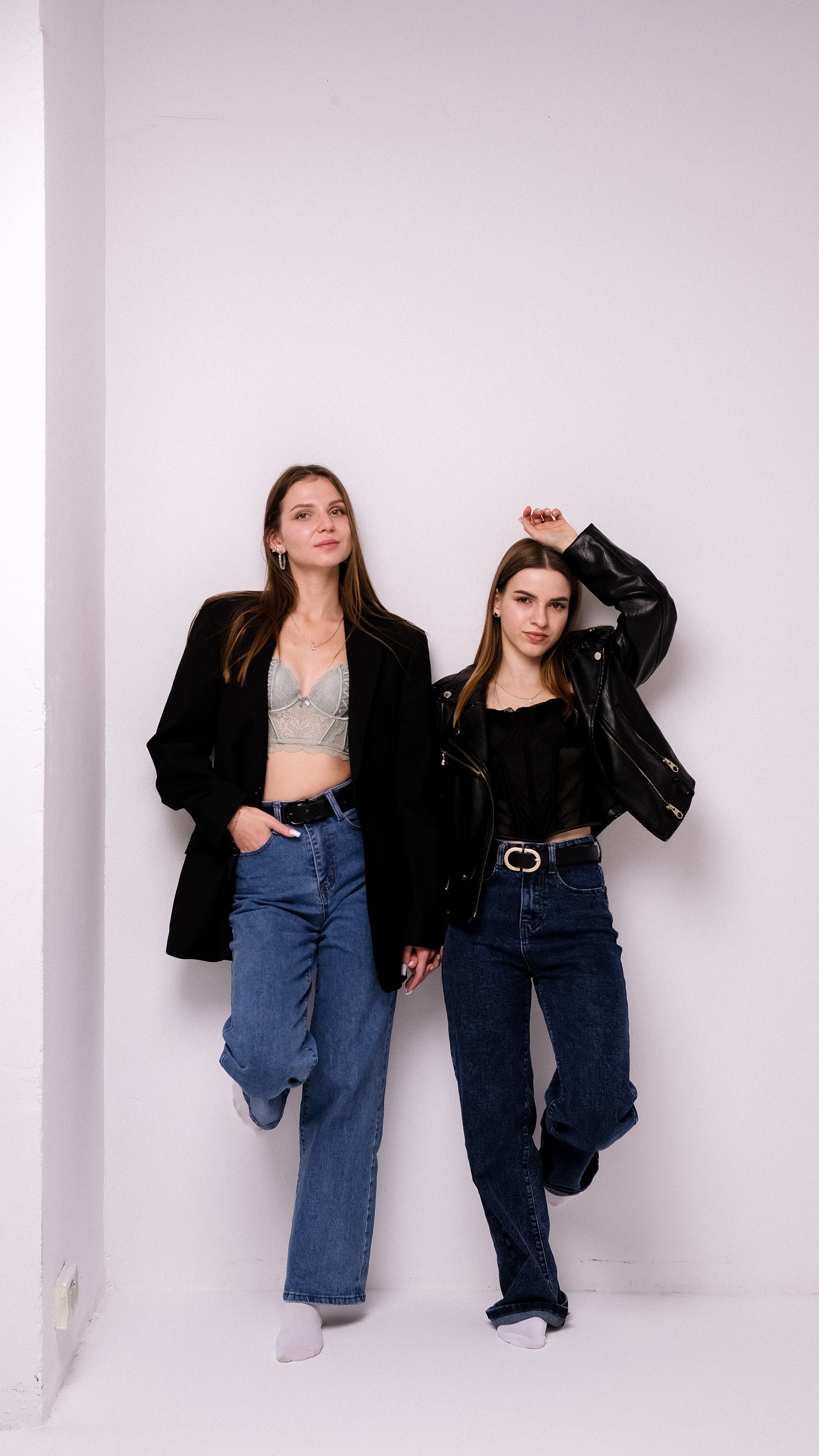 Даша & Настя. Phdkvmr.ru