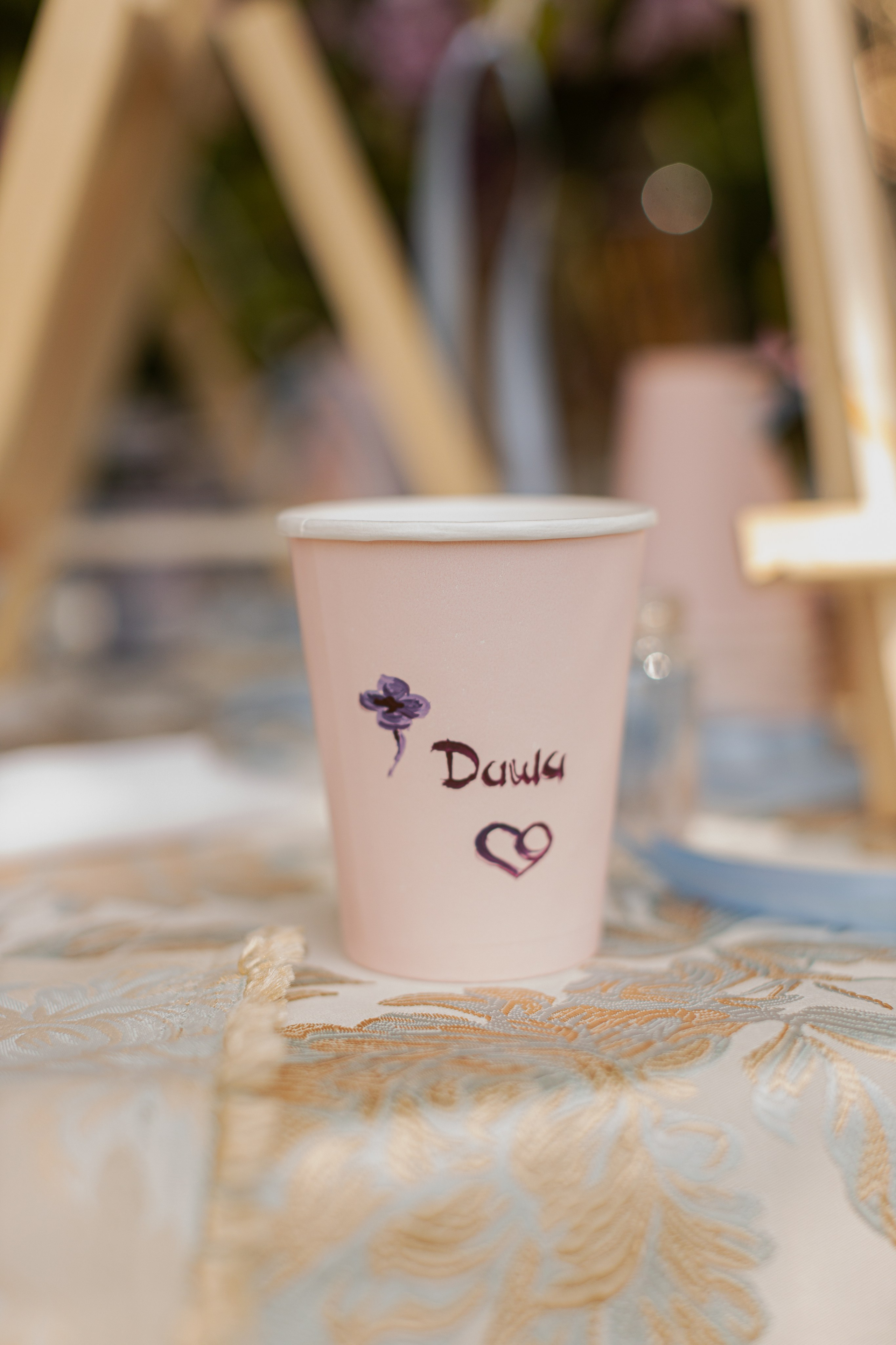 Мк Сирень на зеркале (девичник в парке). Анастасия Ракчеева Художник