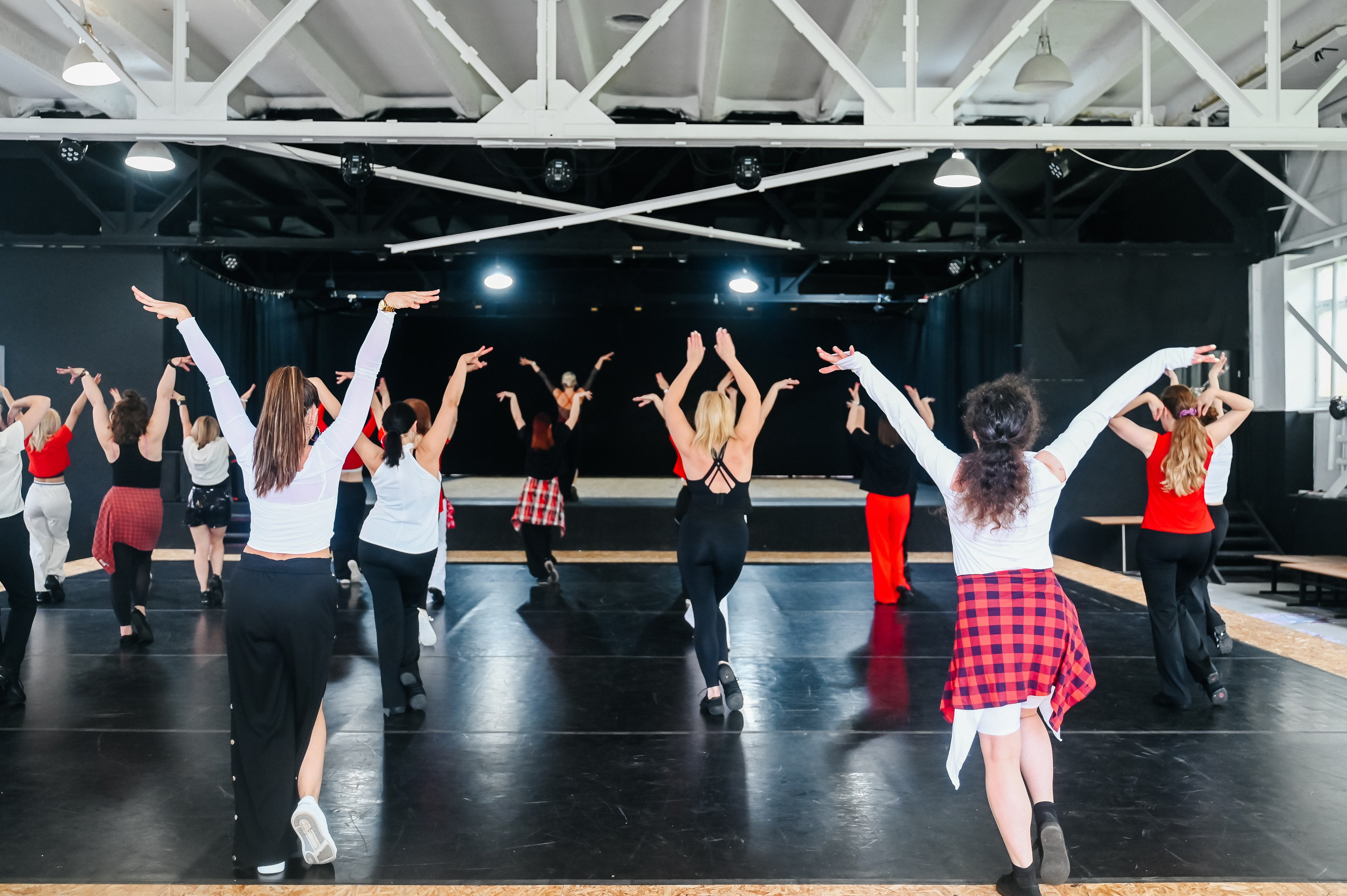 Новости о танцах во Фрязино Tanzclass Лилии Лебедевой. Tanzclass Лилии Лебедевой, Фрязино