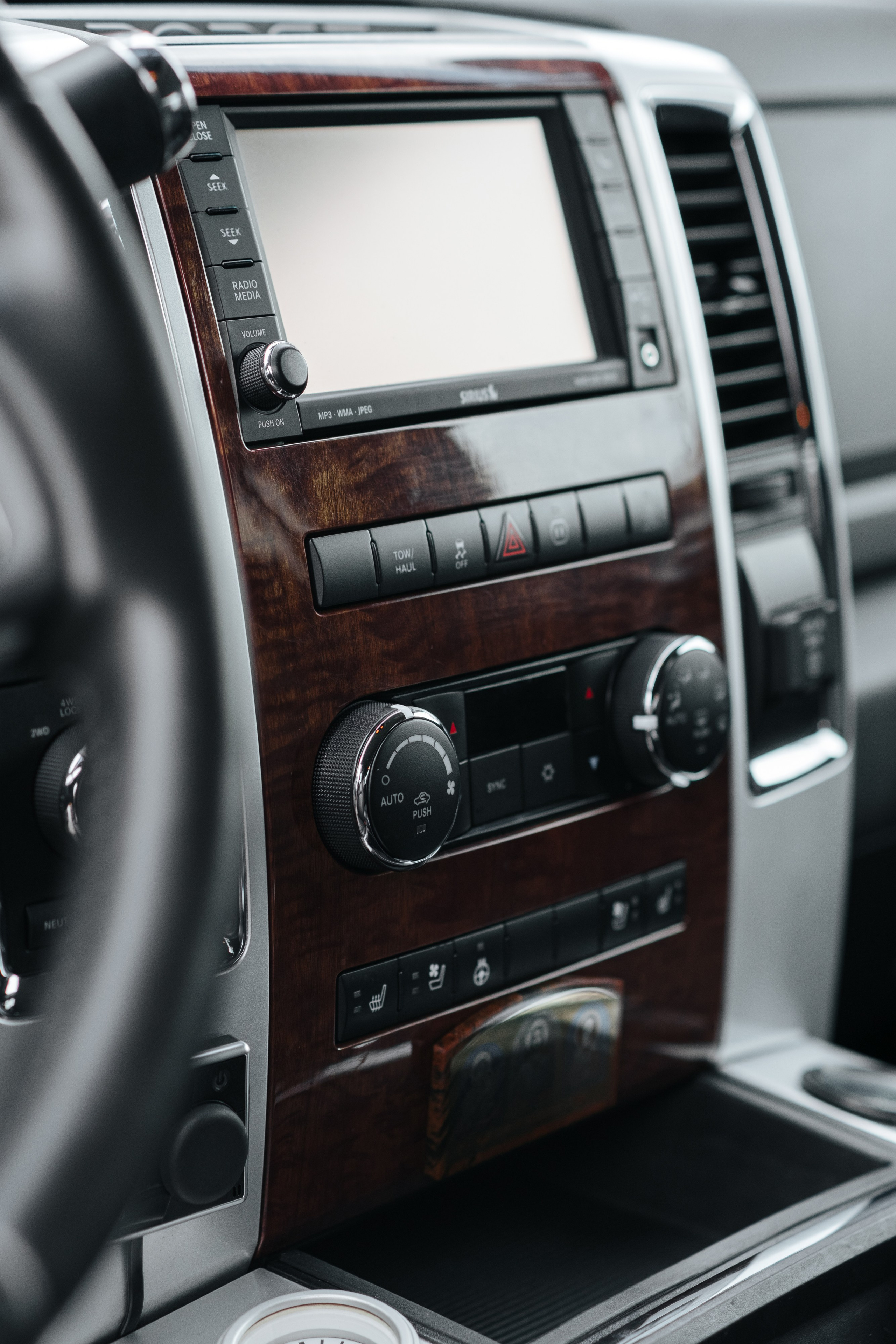 DODGE RAM. Фуд и предметный фотограф Виталий Морозов г. Москва