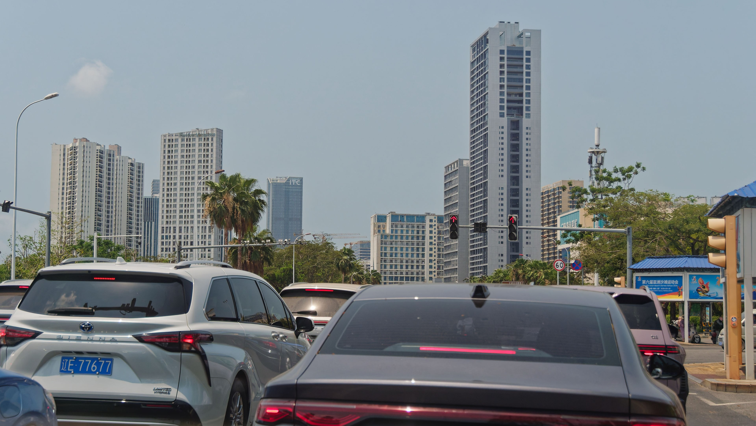 Хайнань 2026, Санья, Торговый центр «Joy City». Фотопрогулки по Миру