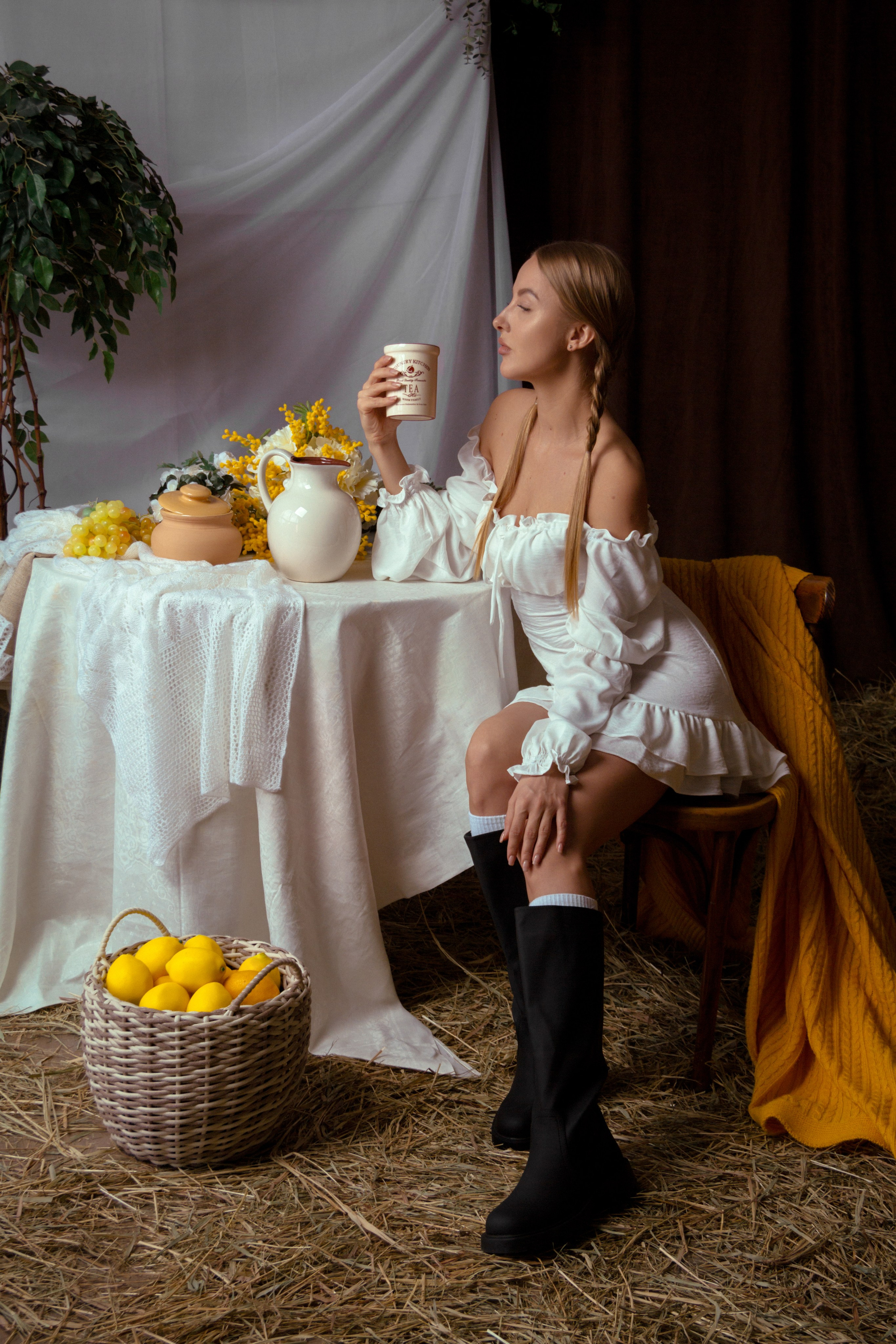 Фотосессия в на сеновале, завтрак в деревне. Портретный фотограф в Санкт-Петербурге Анастасия Епифанова