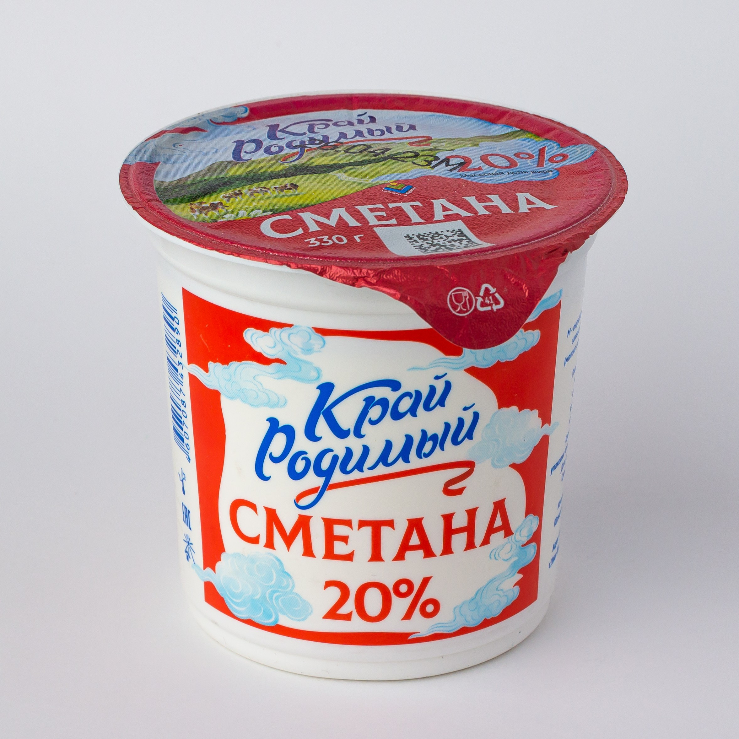 Молоко на белом. Александр Стряпунин — предметный фотограф в Улан-Удэ