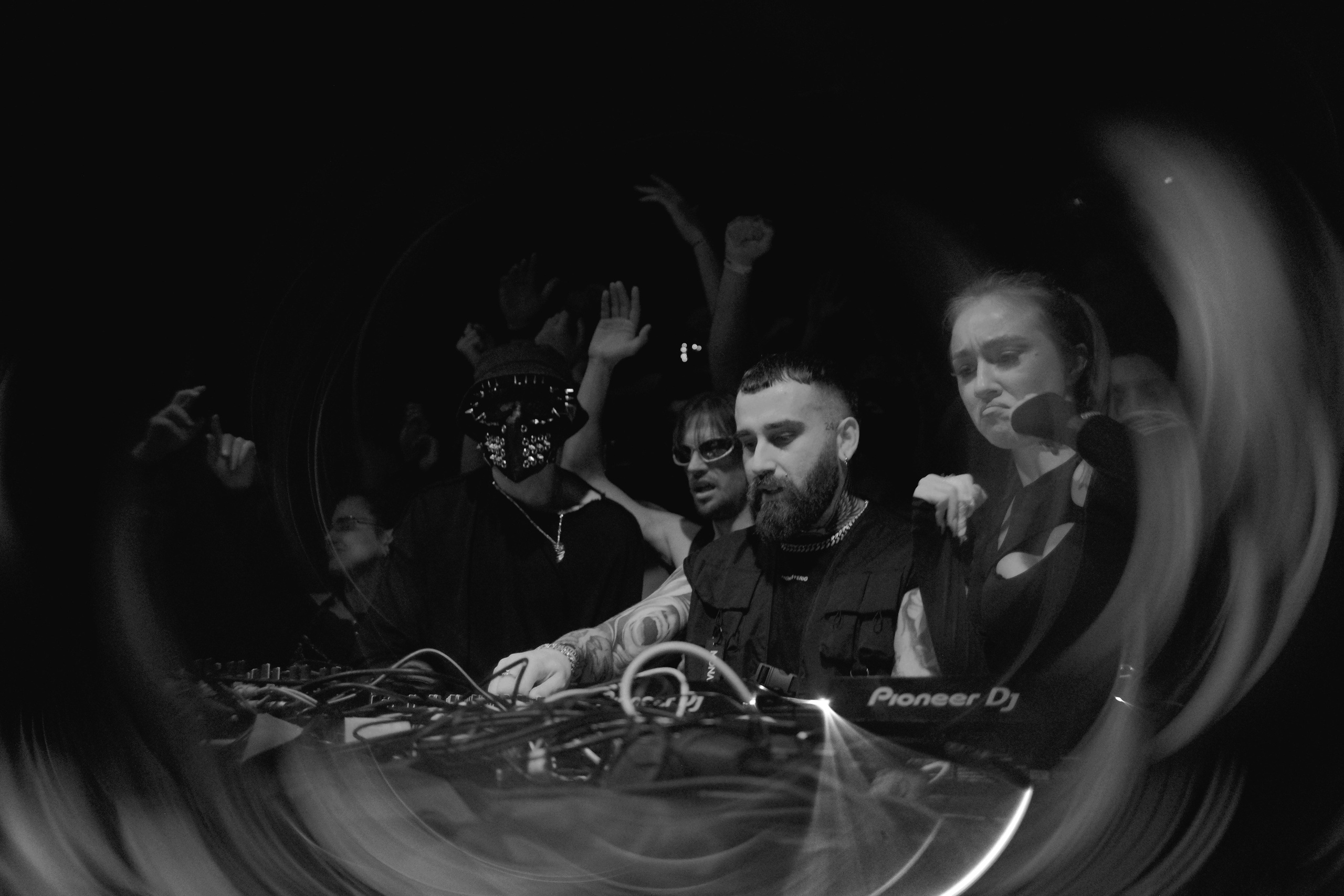 Monasterio. Санкт-Петербург. 8/11/2025. Репортажный фотограф в Санкт-Петербурге Даниил Могута