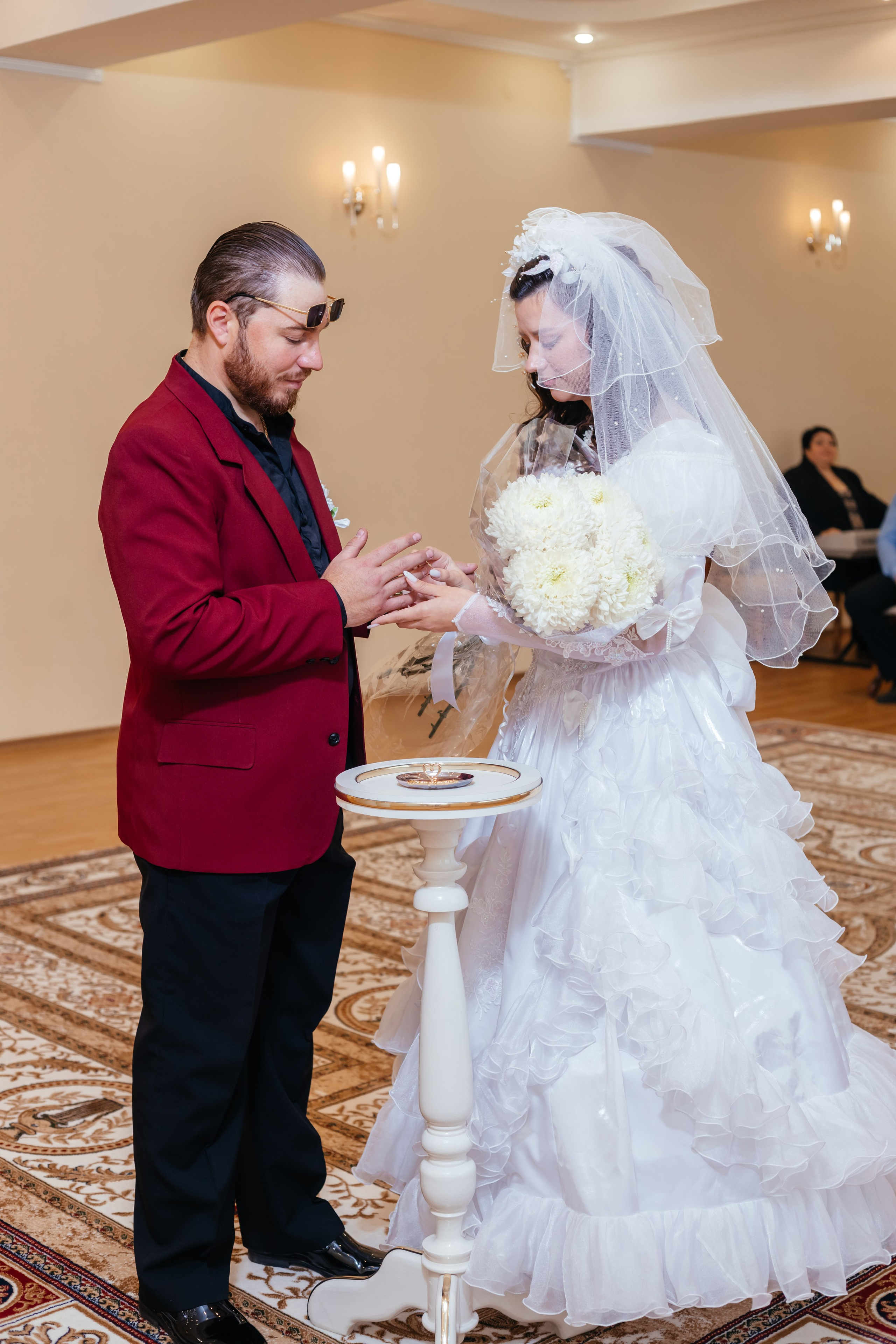 Свадебная фотосессия в стиле 90-х. Свадебный и семейный фотограф в Краснодарском крае Мария Данилкина