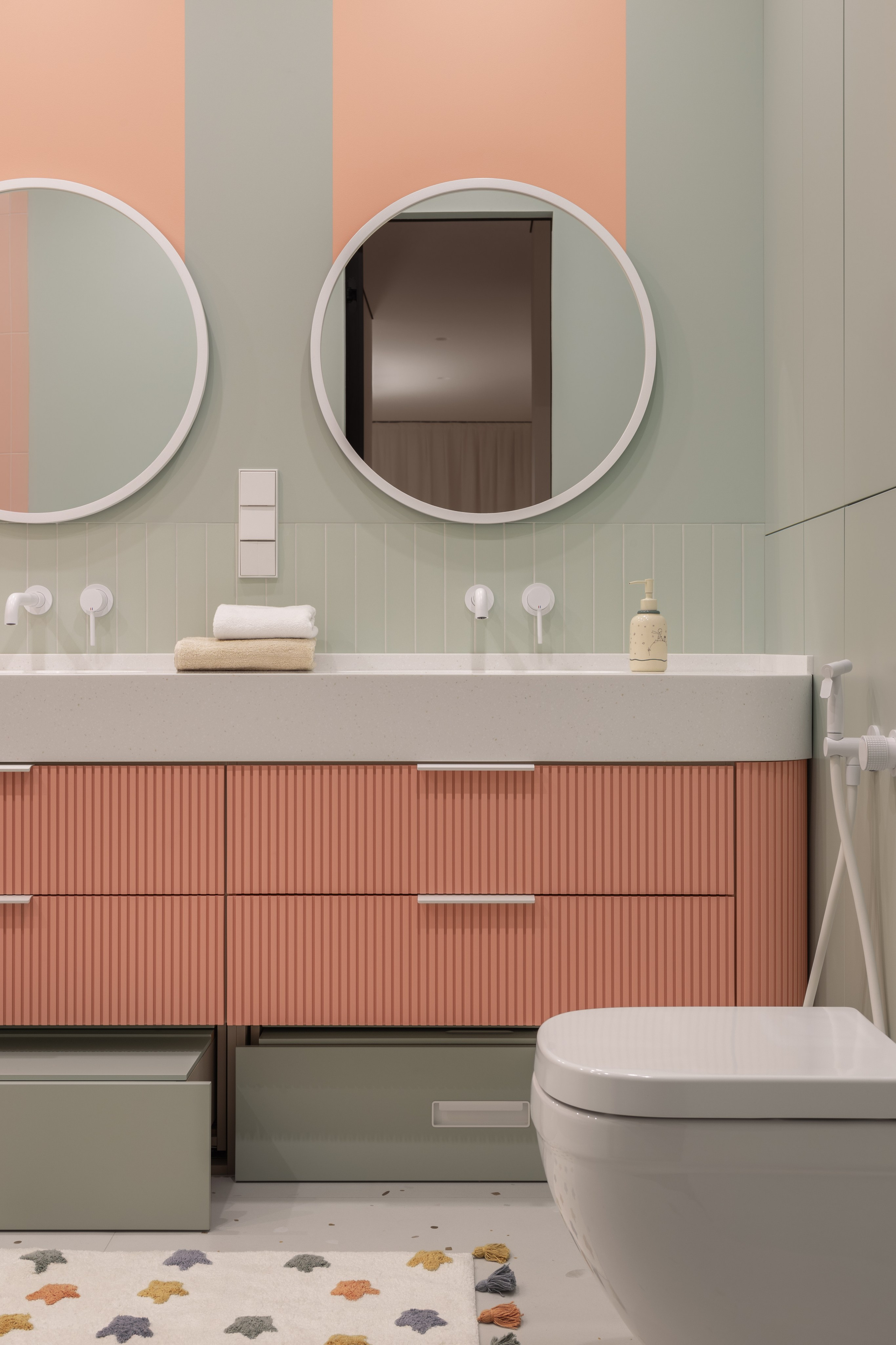 Sunset Avenue. Roman Yakunin — interior photographer in Almaty, Kazakhstan