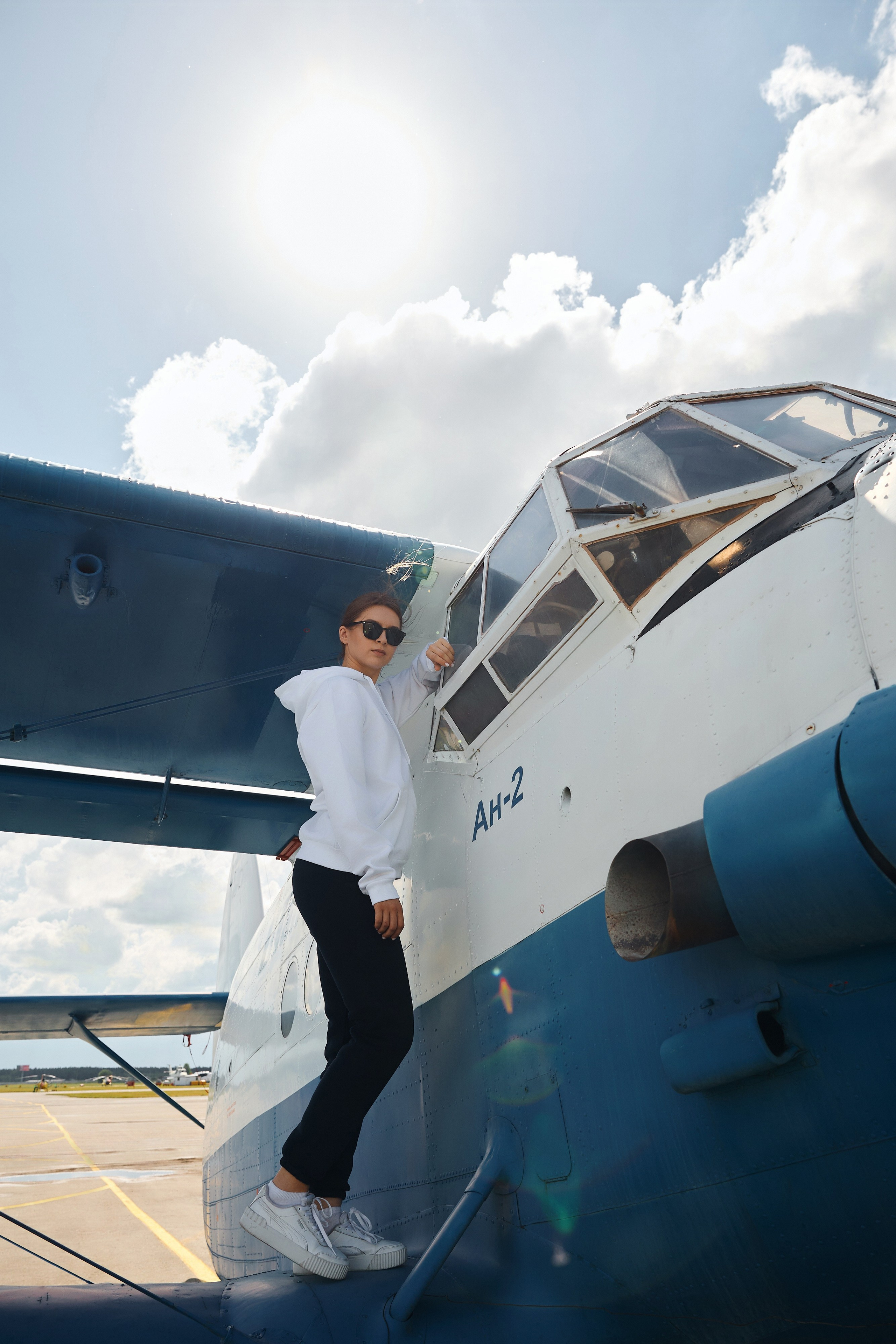 Utair. Мерч. Бизнес портрет Аэросъемка Интерьерная съемка Тюмень