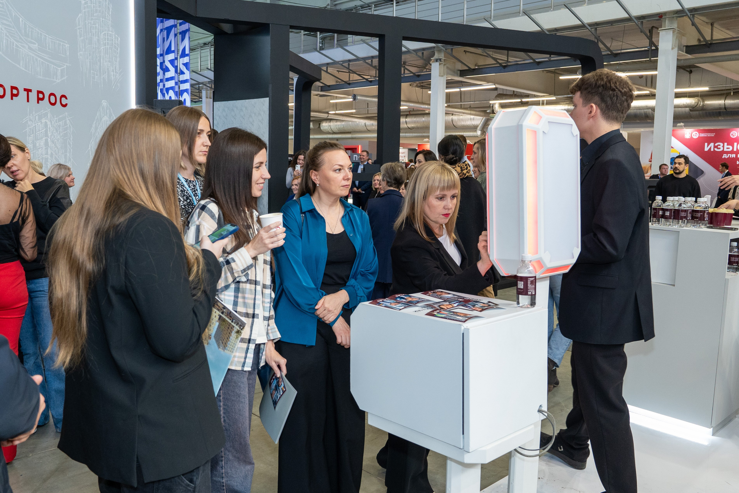 Выставка 100+ TechnoBuild. Фотограф в Екатеринбурге Юрий Кутаев