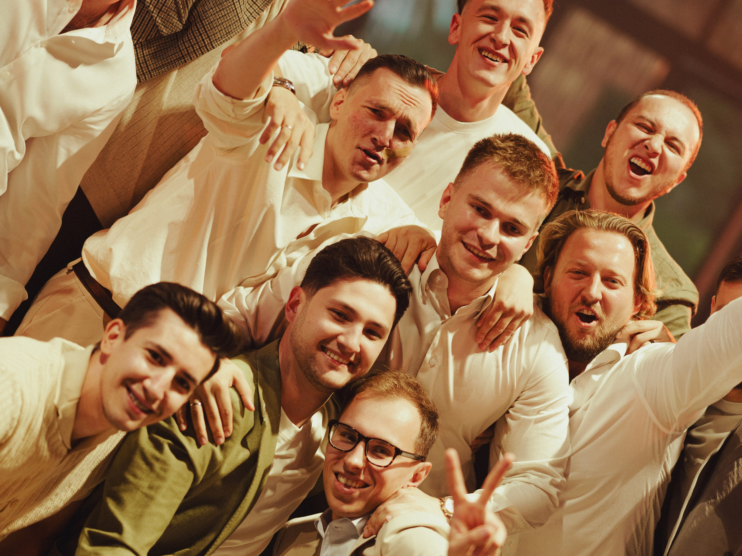 И даже птицы им пели песни. Свадебный фотограф Наташа Алешина