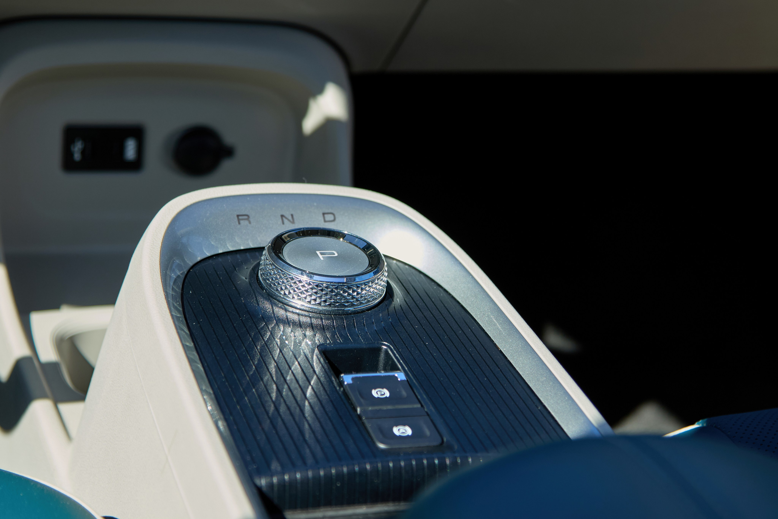 Электромобиль ORA 03. FM Media Сrew. Репортажные фото и видео