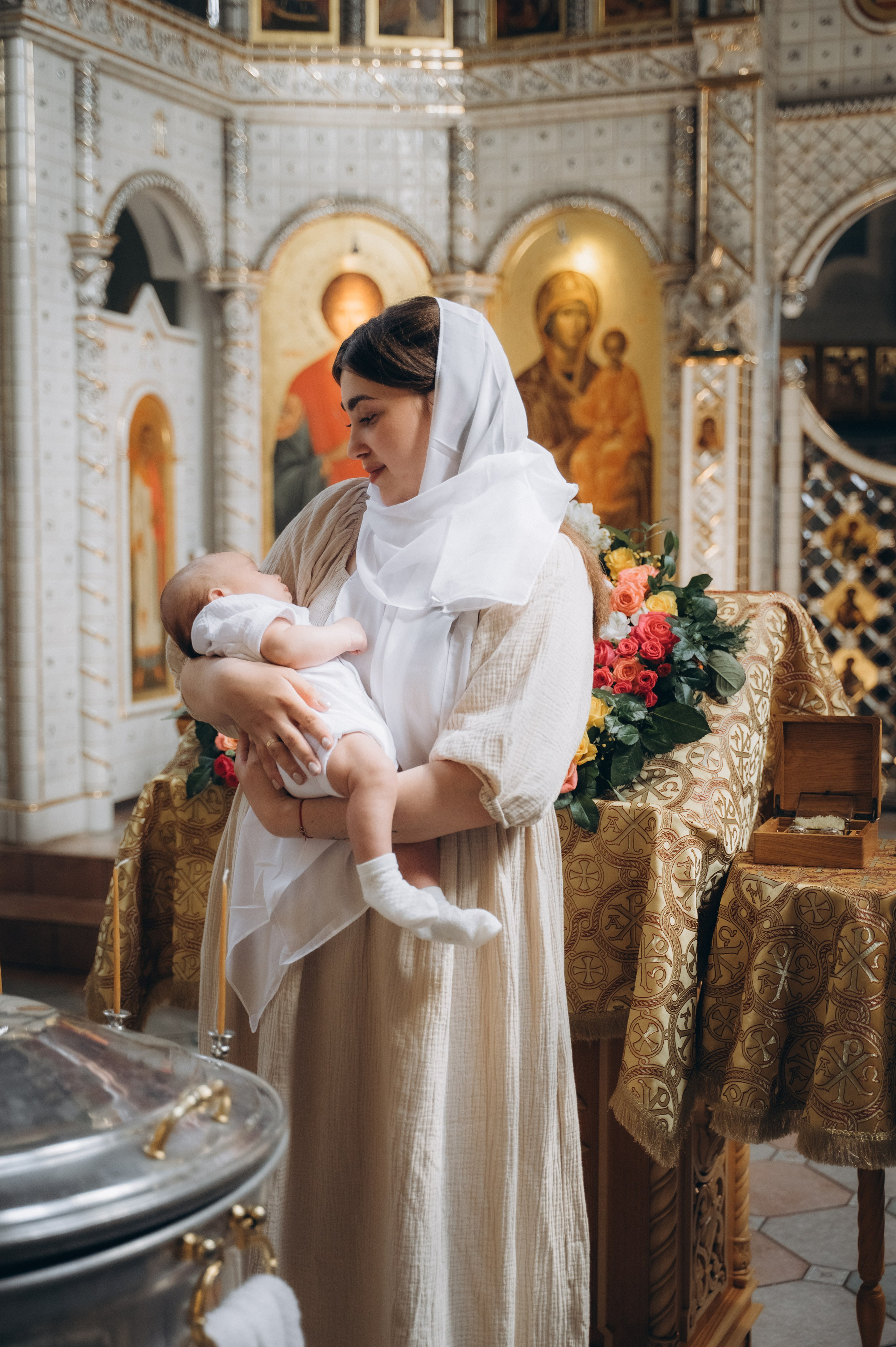 Крещение Арсения (Дом Милосердия). Семейный фотограф в Минске Дарья Дреко