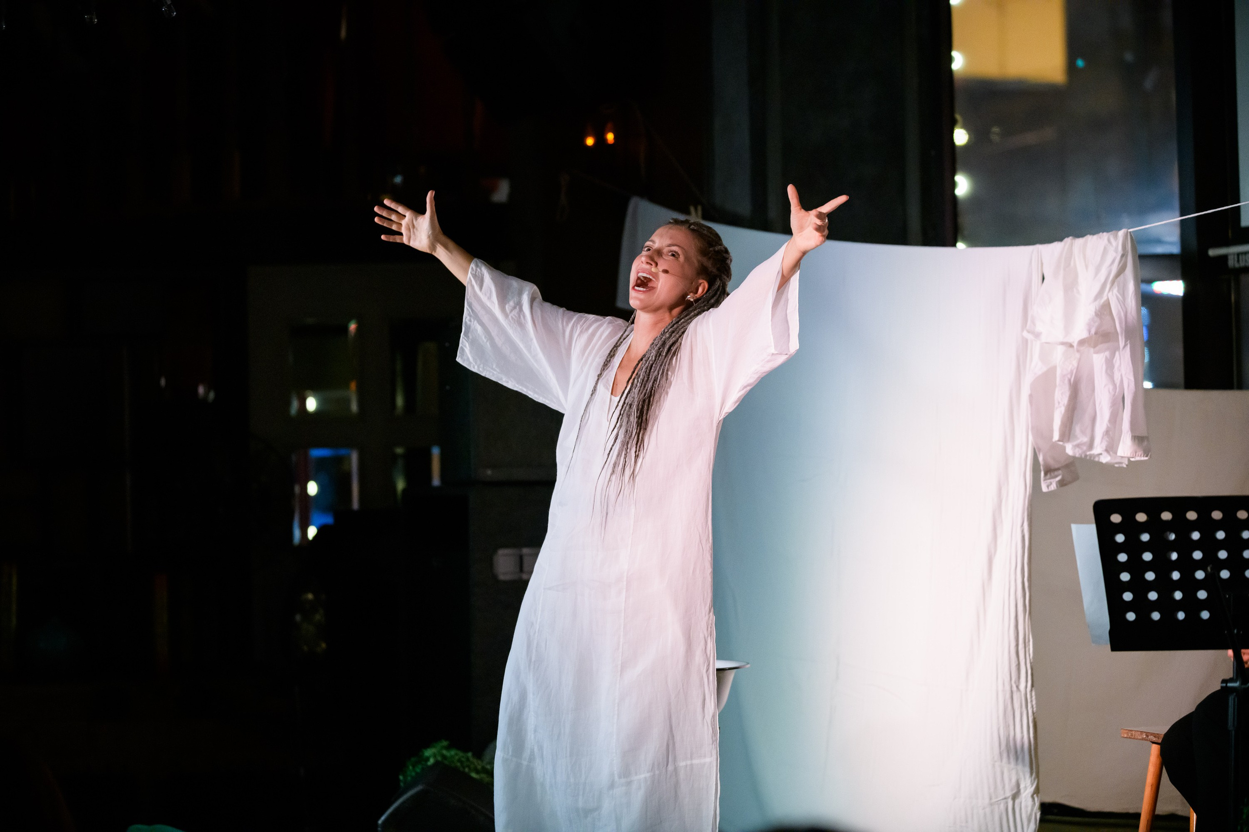 Люстра бар. Репортажный фотограф Сергей Дроздов