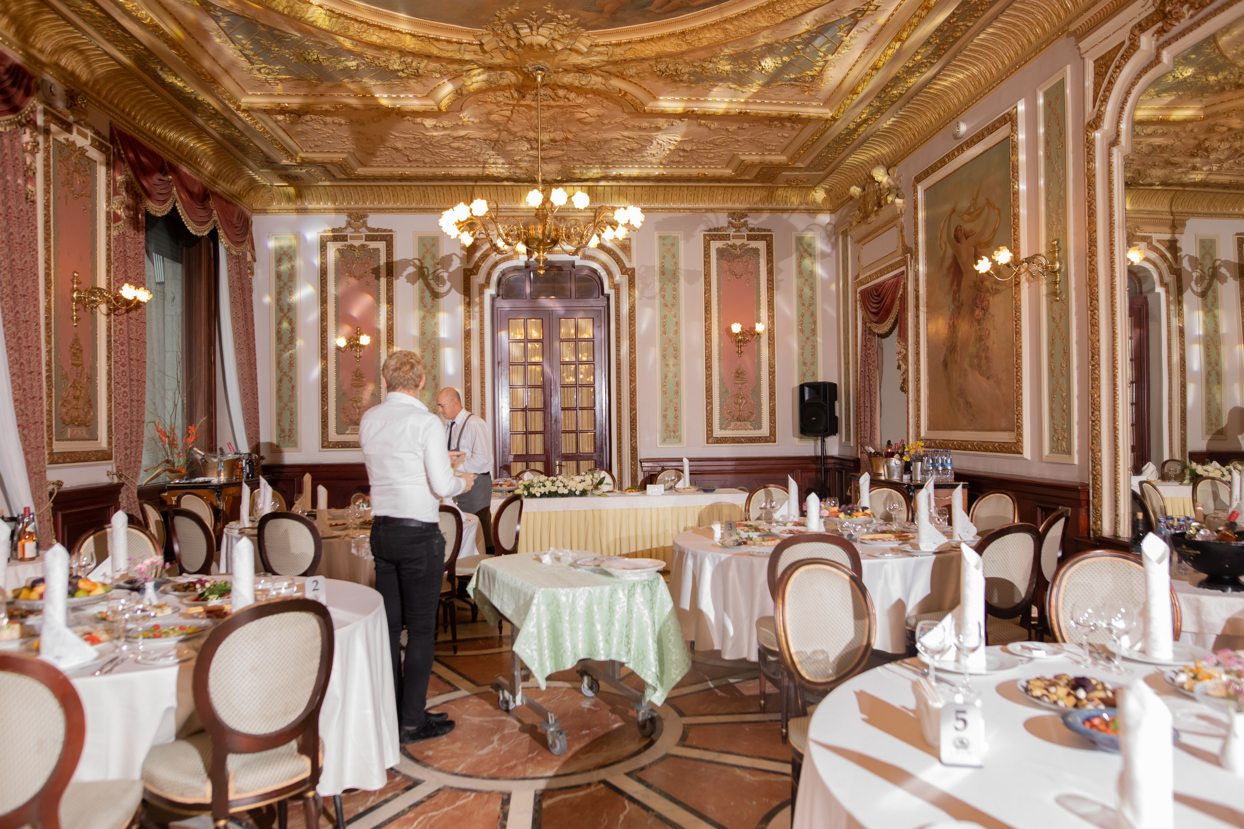 Николай и Дарина, Savoy. Свадебный и семейный фотограф в Москве Евгения Лисина