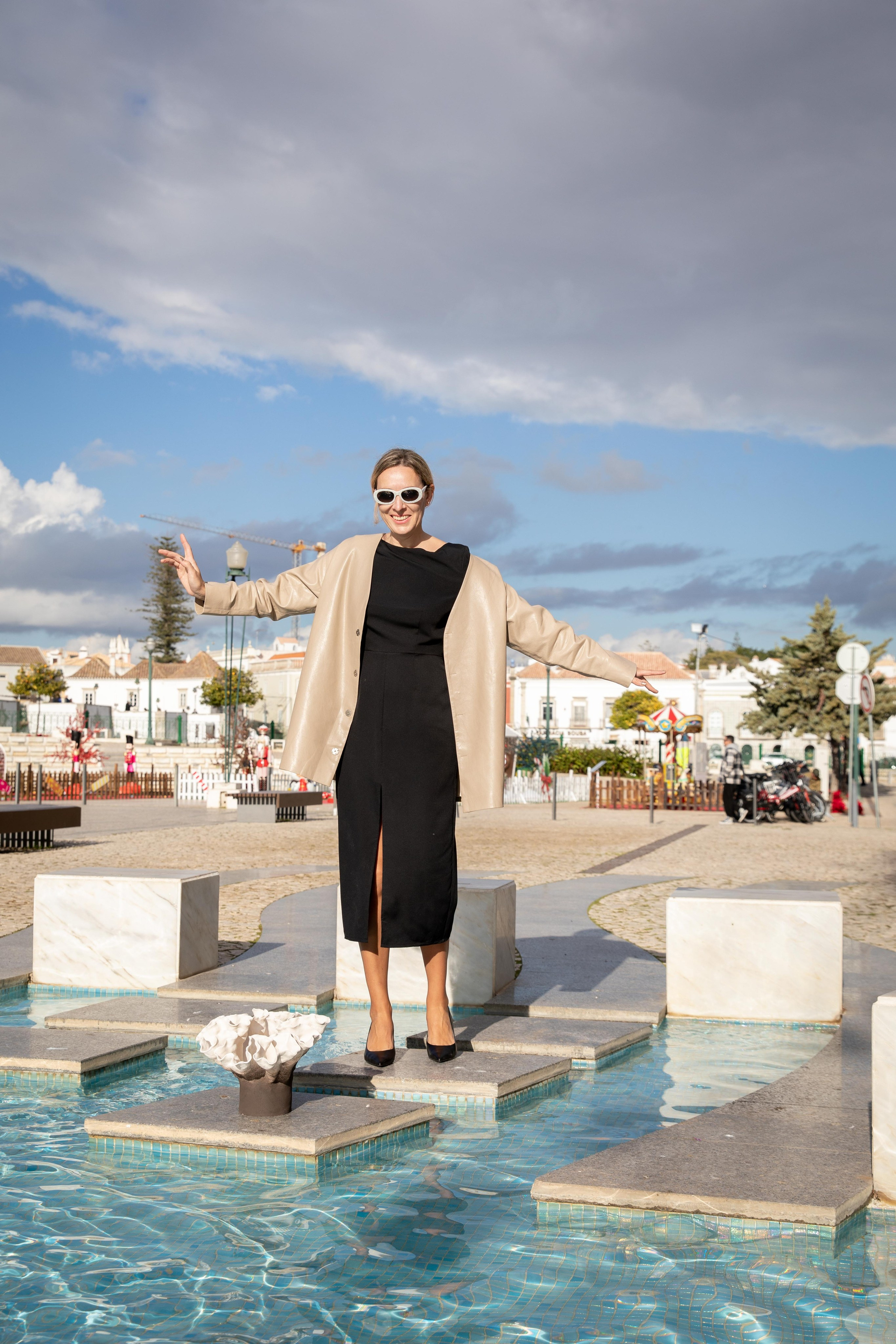 A walk through the old town with visits to interesting and unusual unique places. Photographer in Tavira, Algarve, Portugal