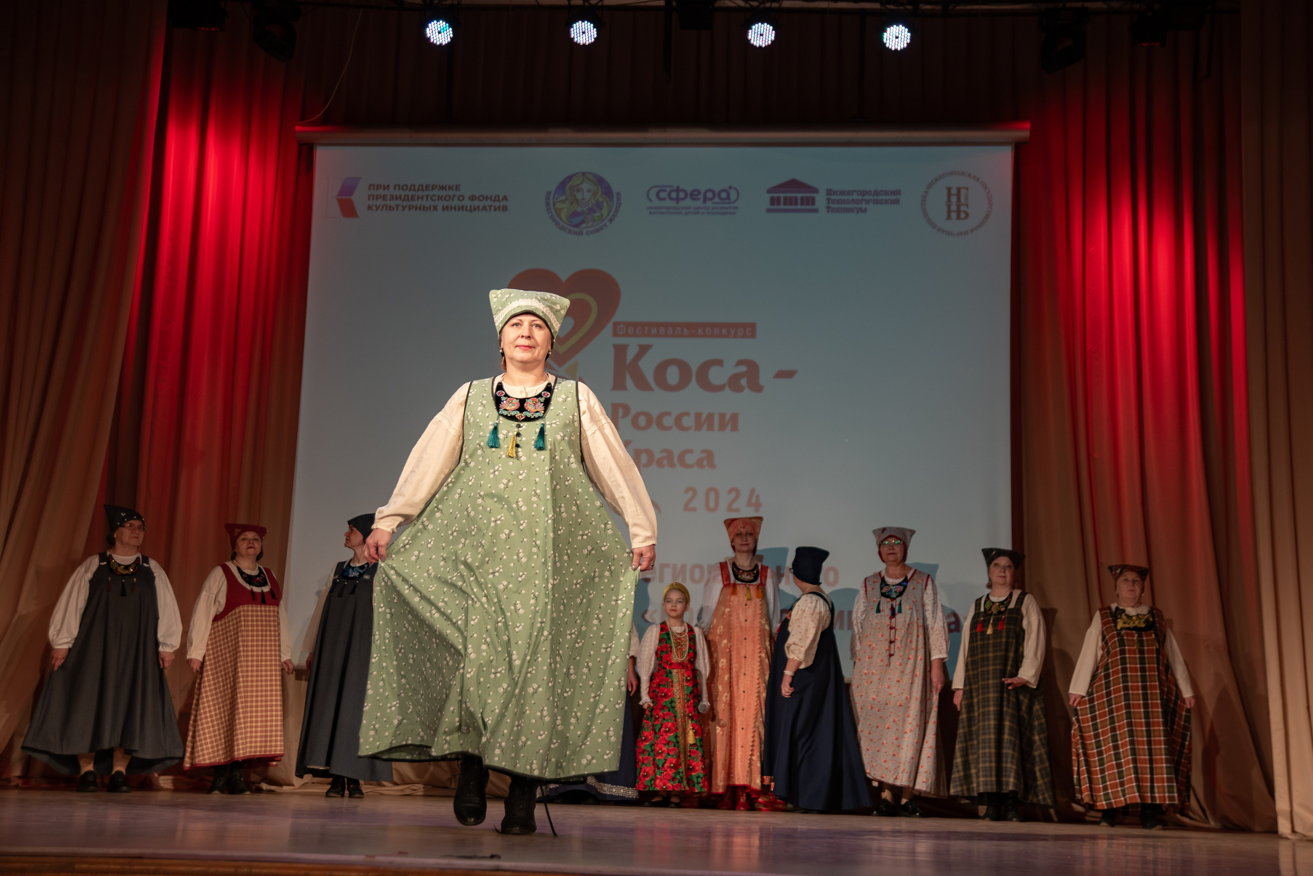 Репортажная съёмка концерта в Нижнем Новгороде. Фотограф Макс Огурцов в Нижнем Новгороде