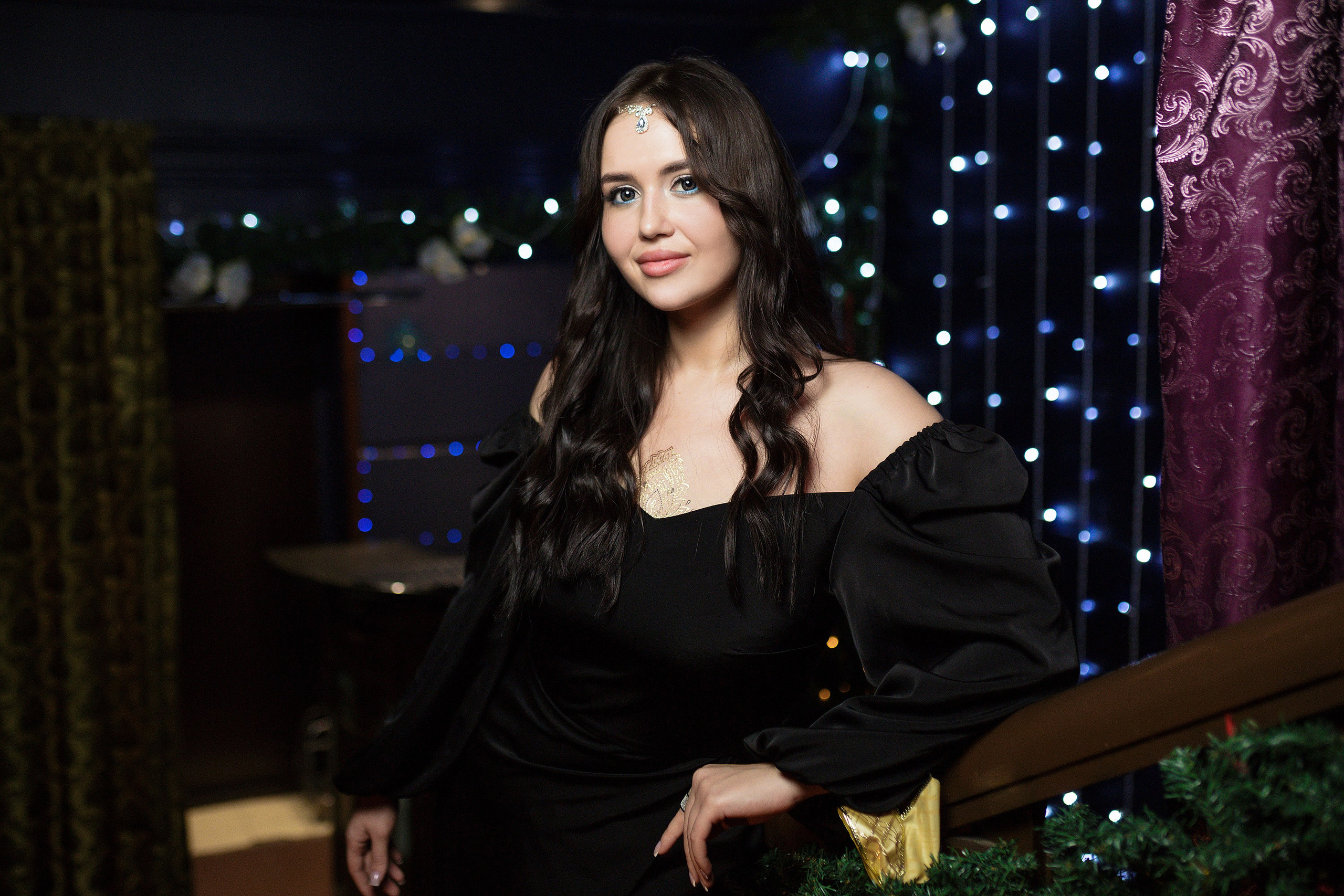 ЗАВЕДЕНИЯ. Roman Photo