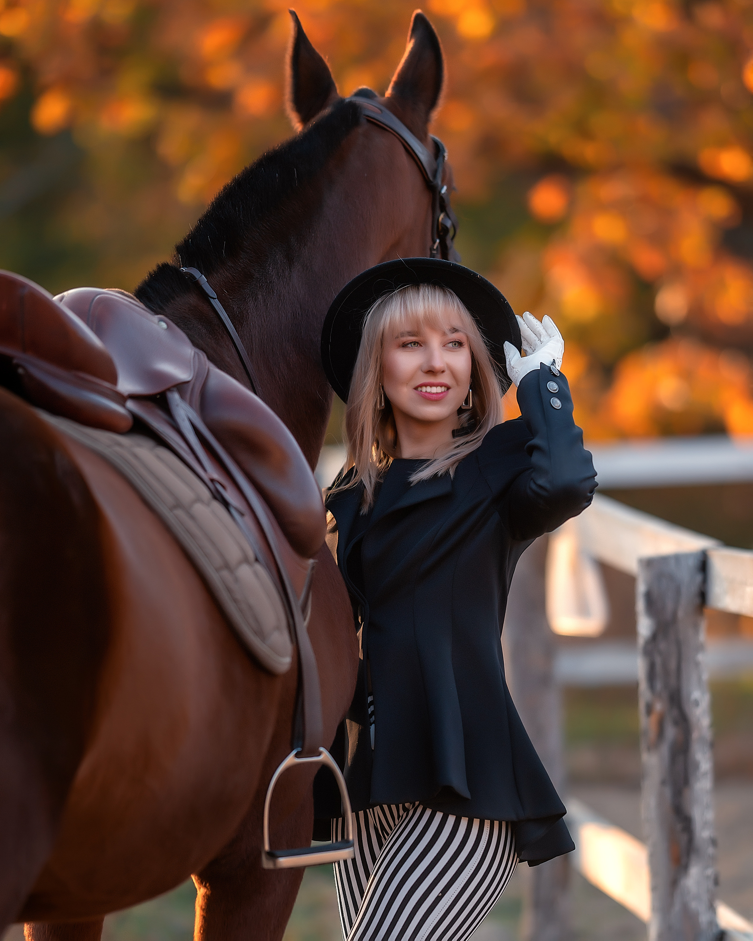 Женский портрет с лошадью. Фотограф Кочнова Диана город Владивосток