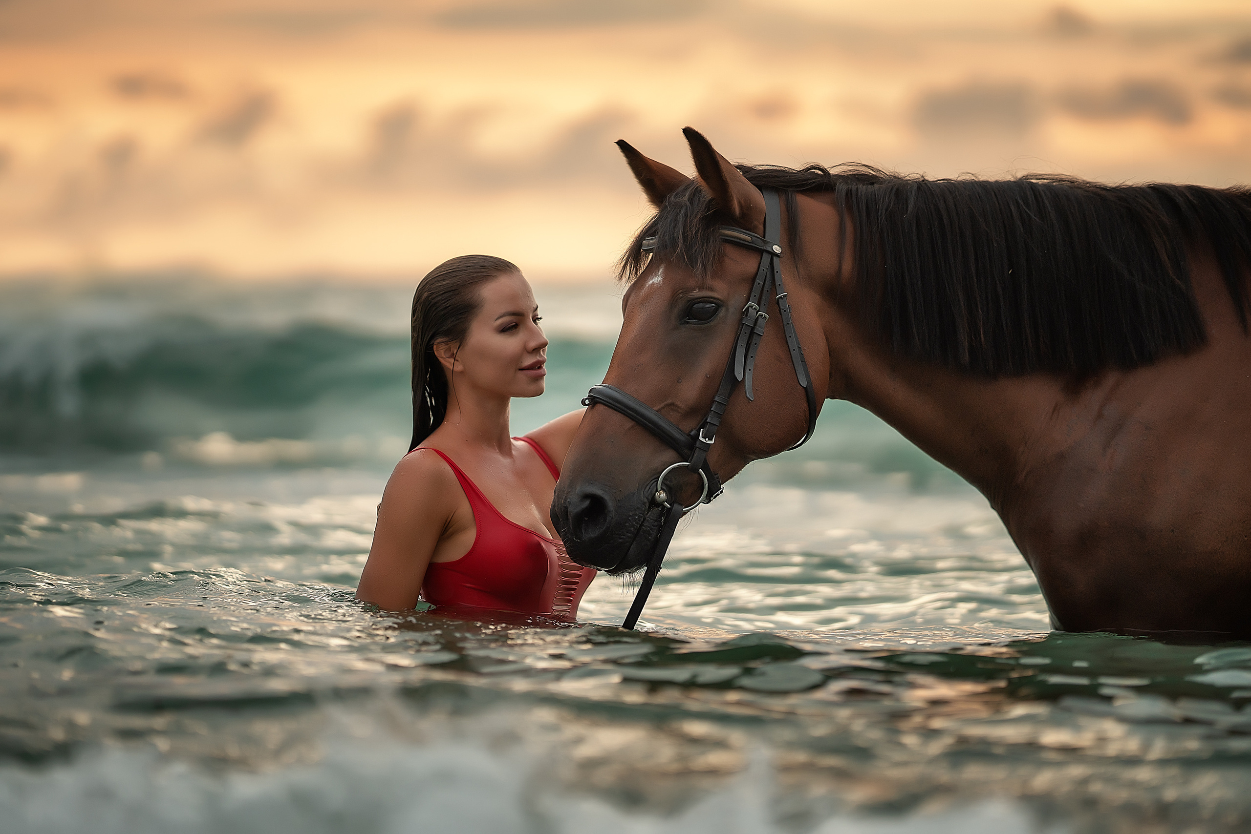 Женский портрет с лошадью. Фотограф Кочнова Диана город Владивосток