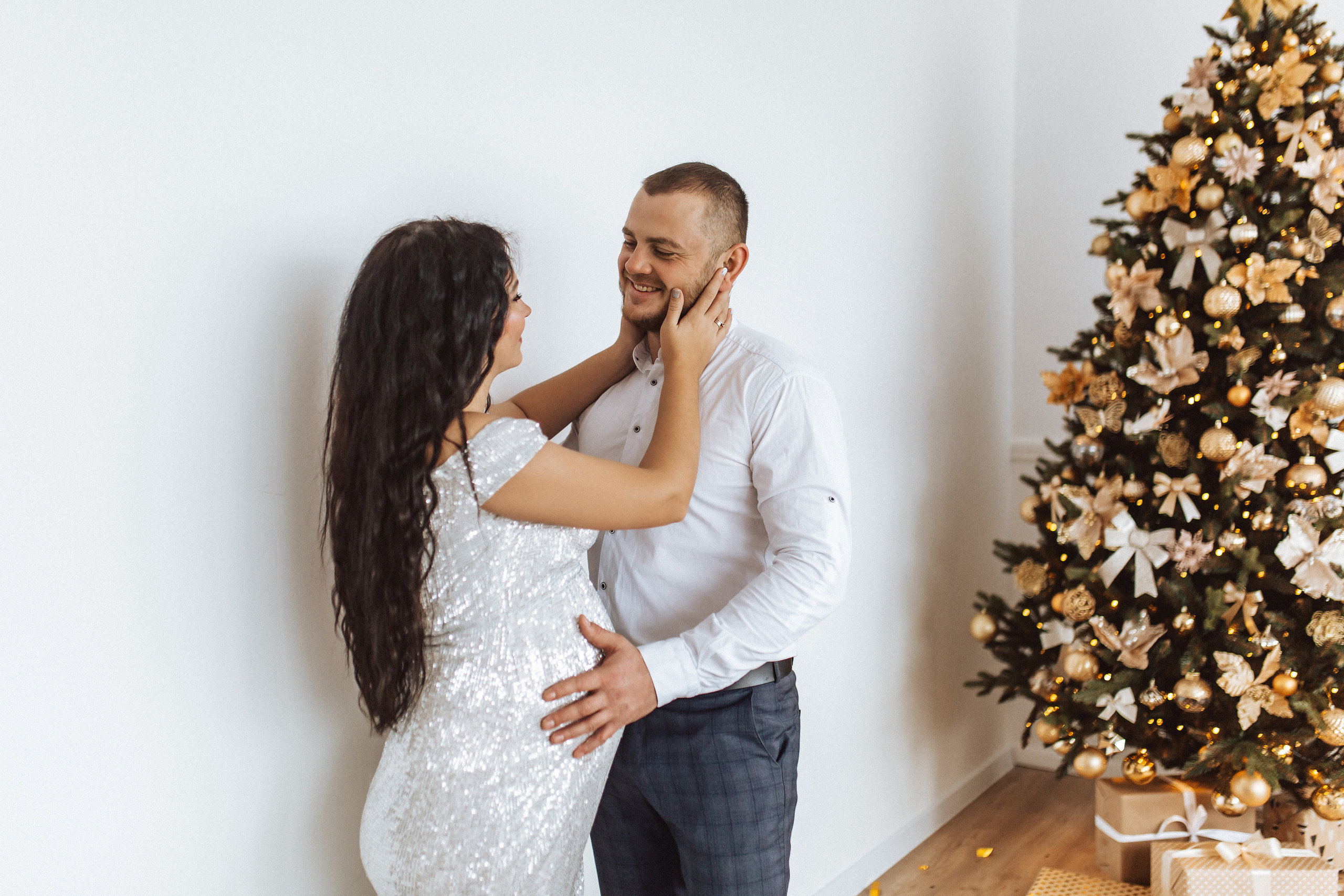 Фотосессия беременности в студии white hall. Фотограф в Смоленске Ольга Давыдова