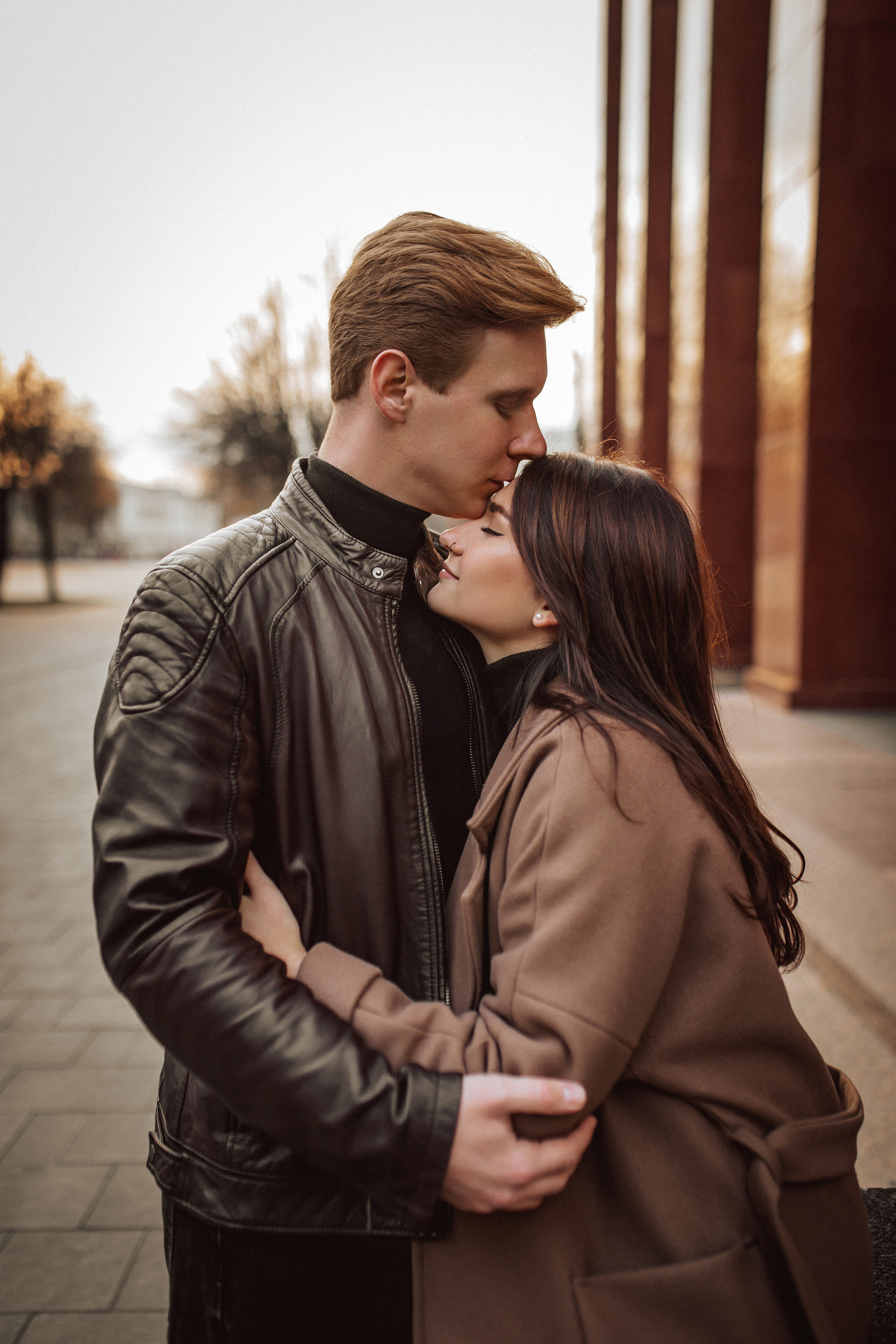 Дмитрий и Анастасия прогулка по центру. Фотограф в Смоленске Ольга Давыдова