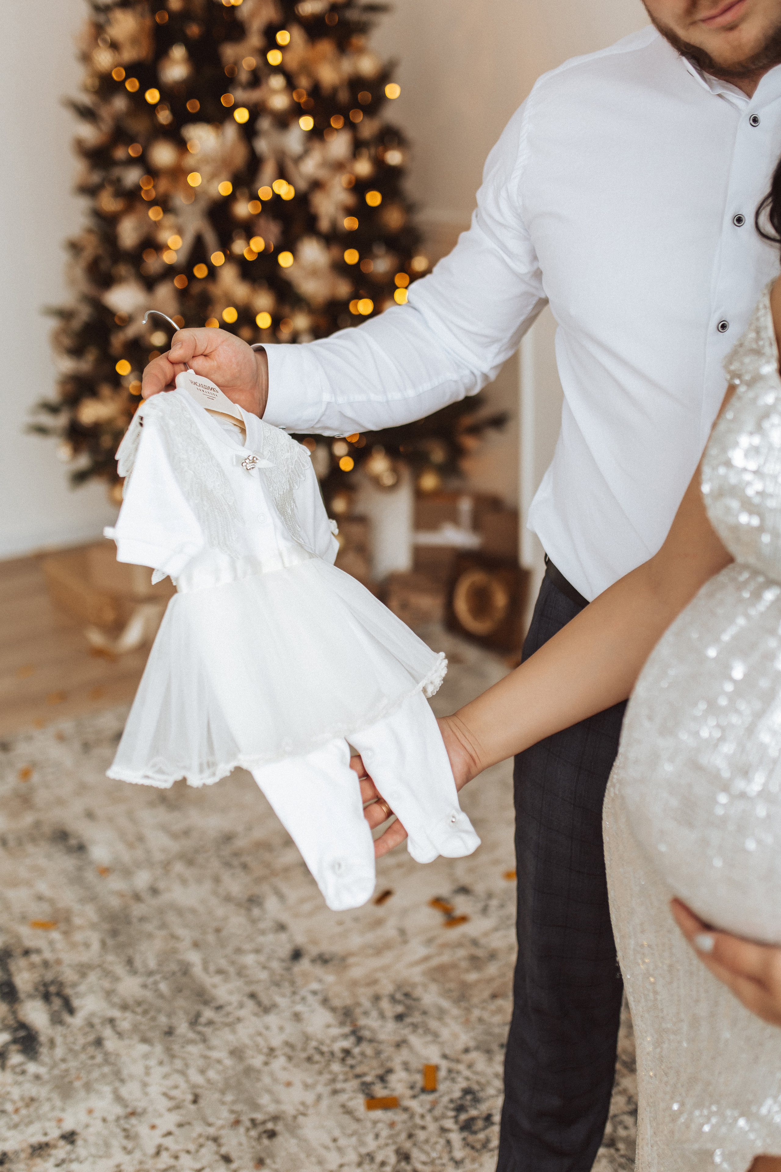 Фотосессия беременности в студии white hall. Фотограф в Смоленске Ольга Давыдова