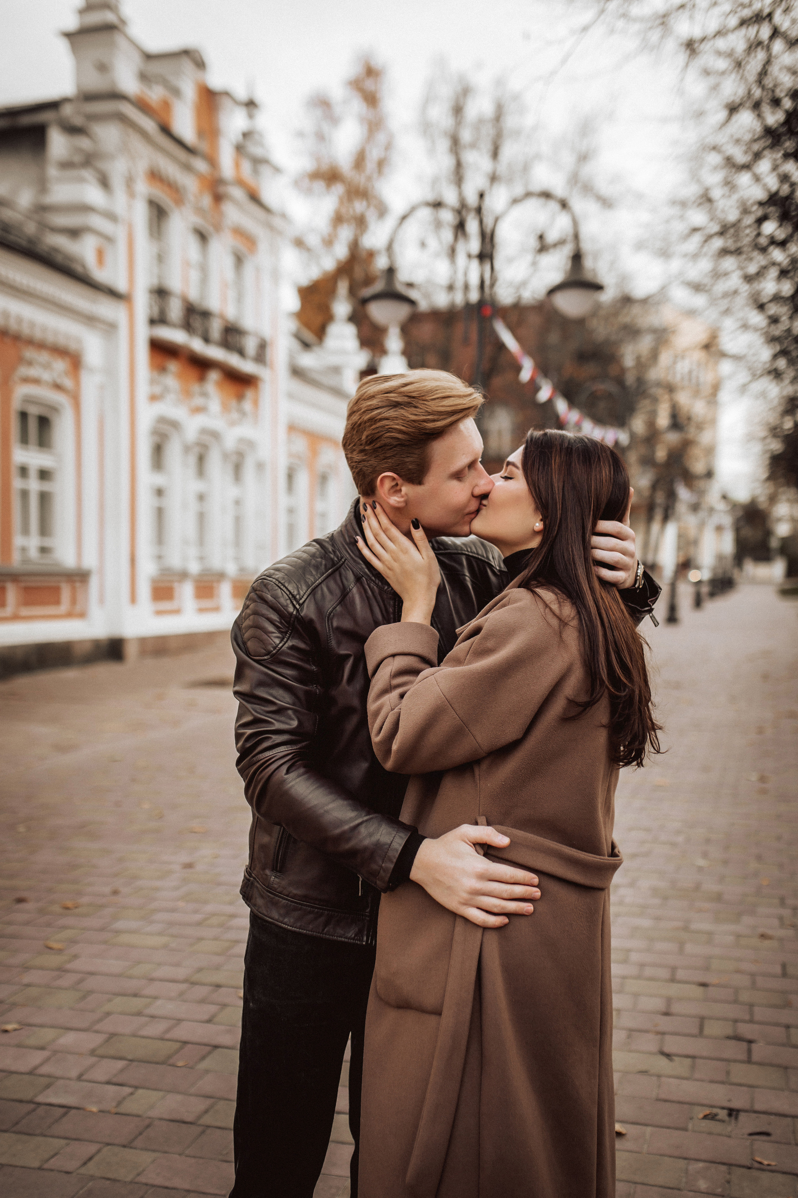 Дмитрий и Анастасия прогулка по центру. Фотограф в Смоленске Ольга Давыдова