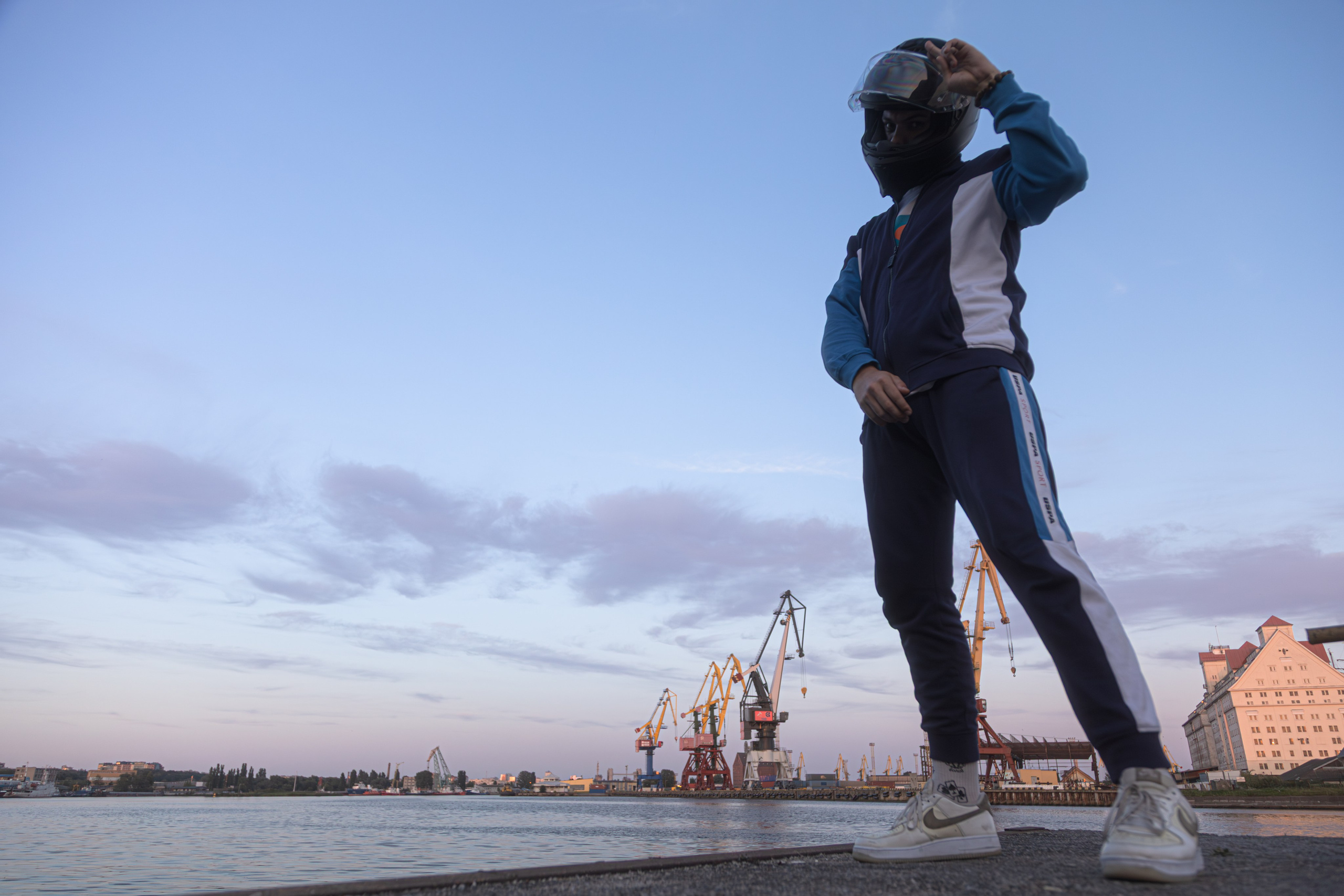 Daniil R. — Digital Noise —