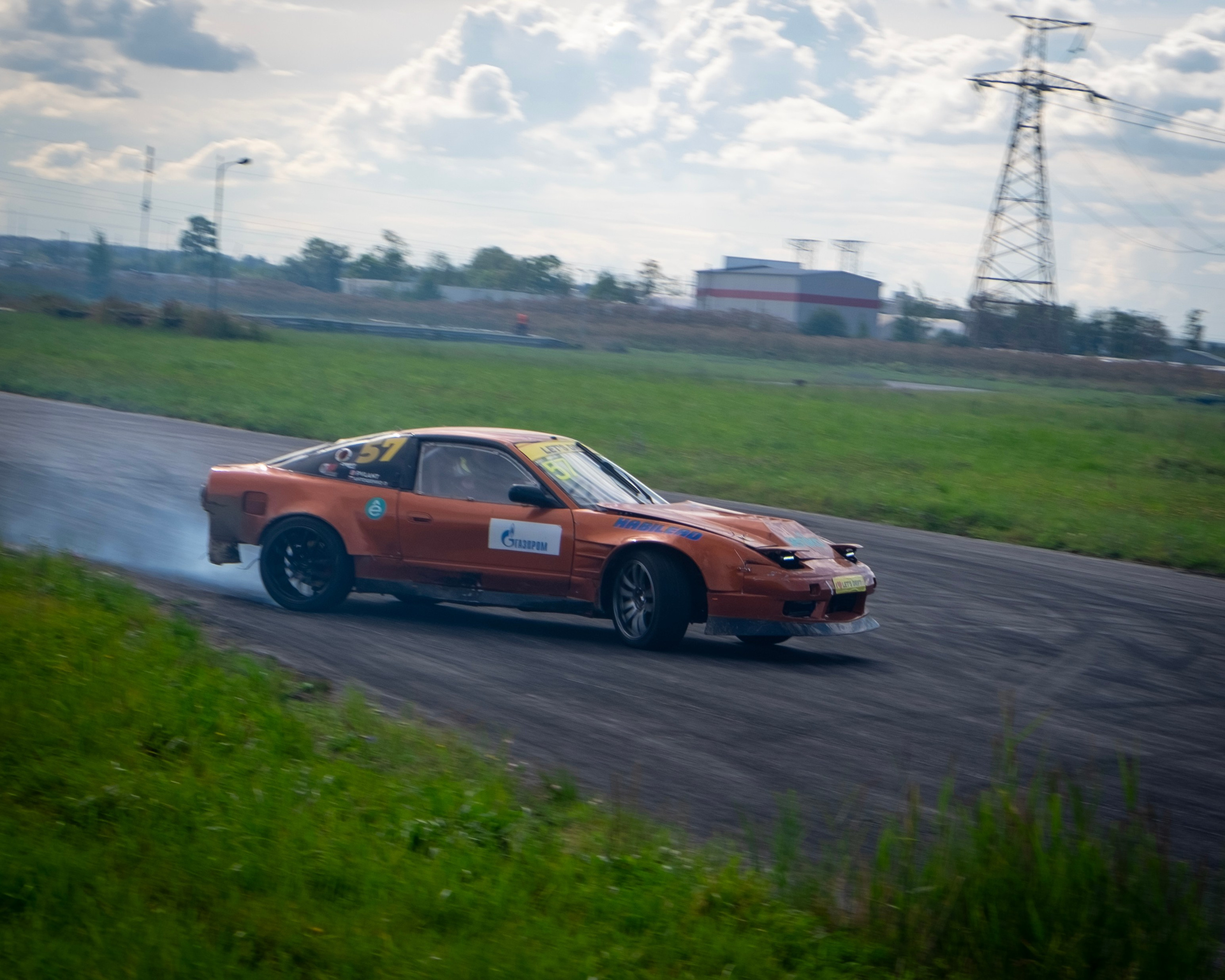 AUTODROM FEST. Автомобильные фотографии и рисунки в Санкт-Петербурги Пашков Дмитрий
