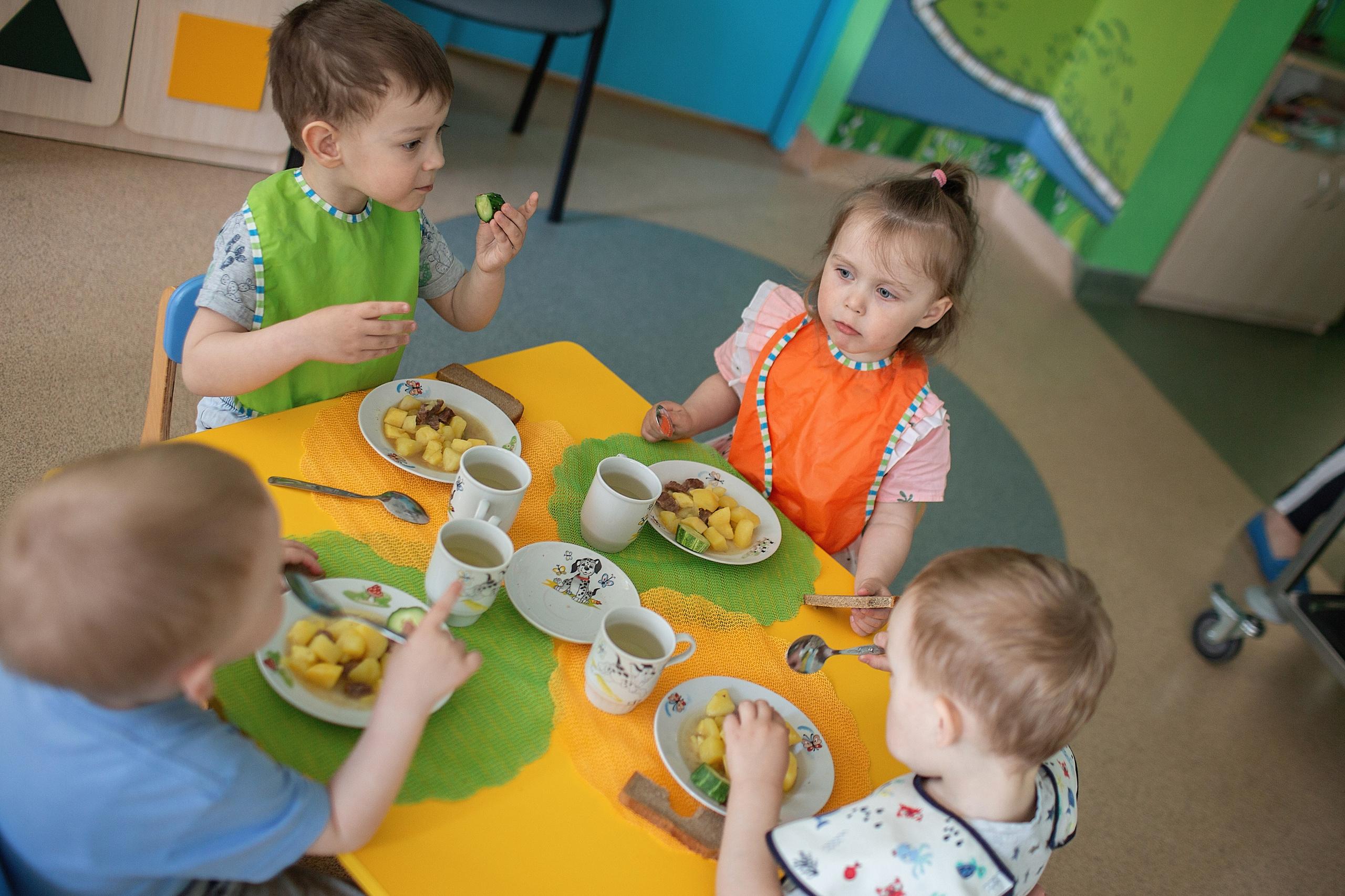 Младшая группа_день в саду_2022. Семейный фотограф в Санкт-Петербурге