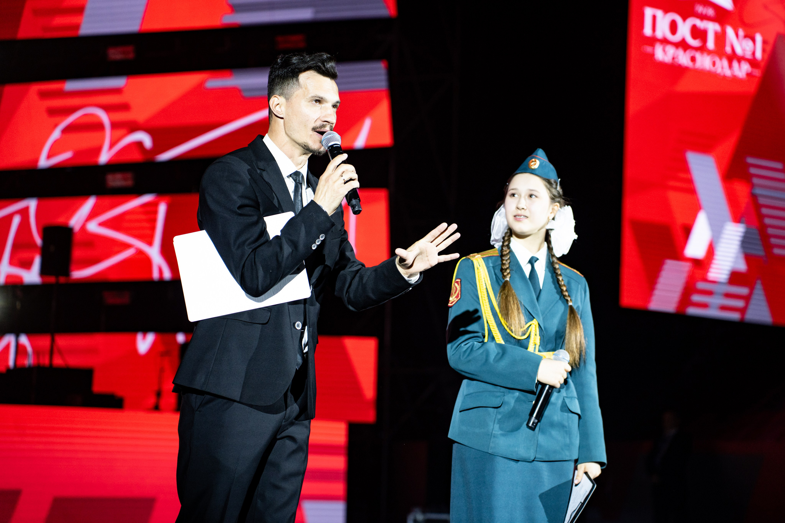 Линейка закрытия Всероссийского форума активистов движения «Пост № 1» & MONA / @ДС Олимп / Краснодар. Концертный фотограф в Краснодаре