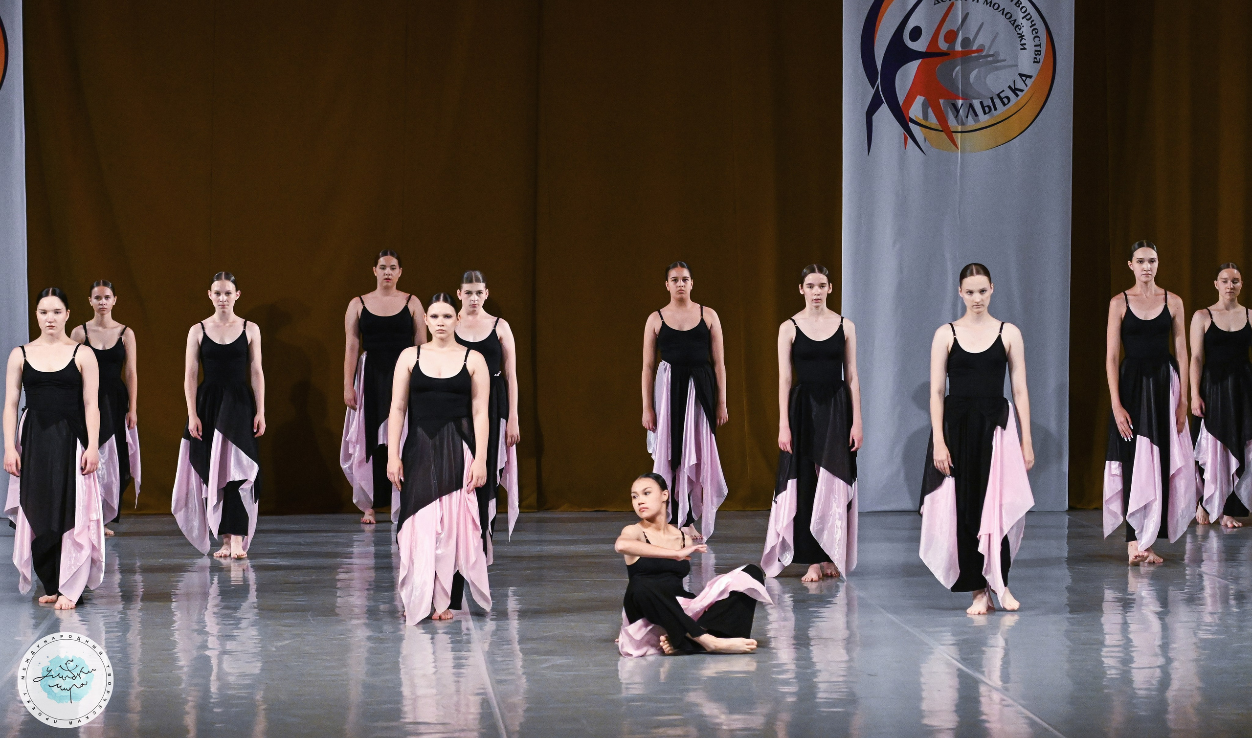 08.07.2025 «Улыбки Мира» Финал Международного творческого проекта г. Санкт-Петербург. Медиастудия Фото Концепт