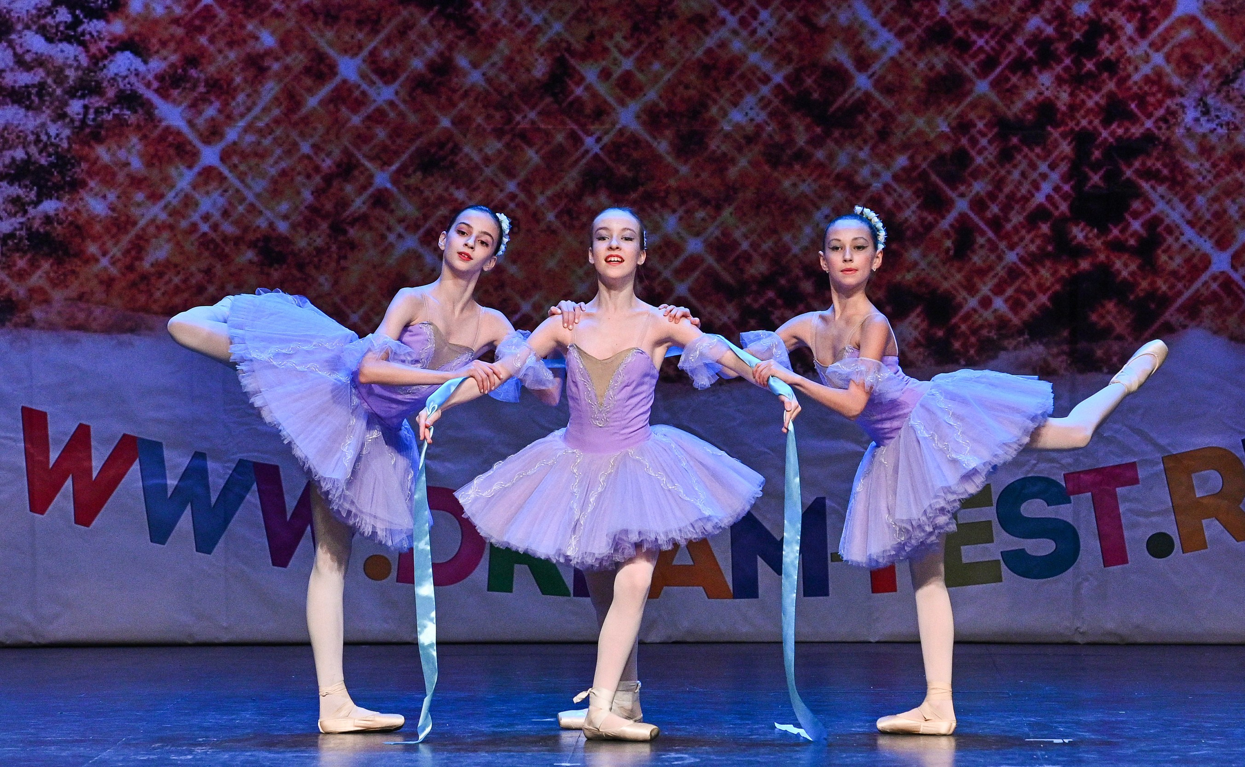 14.11.2024 «Новогодний Звездопад Талантов» Фестивальное движение «Шаг к мечте» г. Москва. Медиастудия Фото Концепт