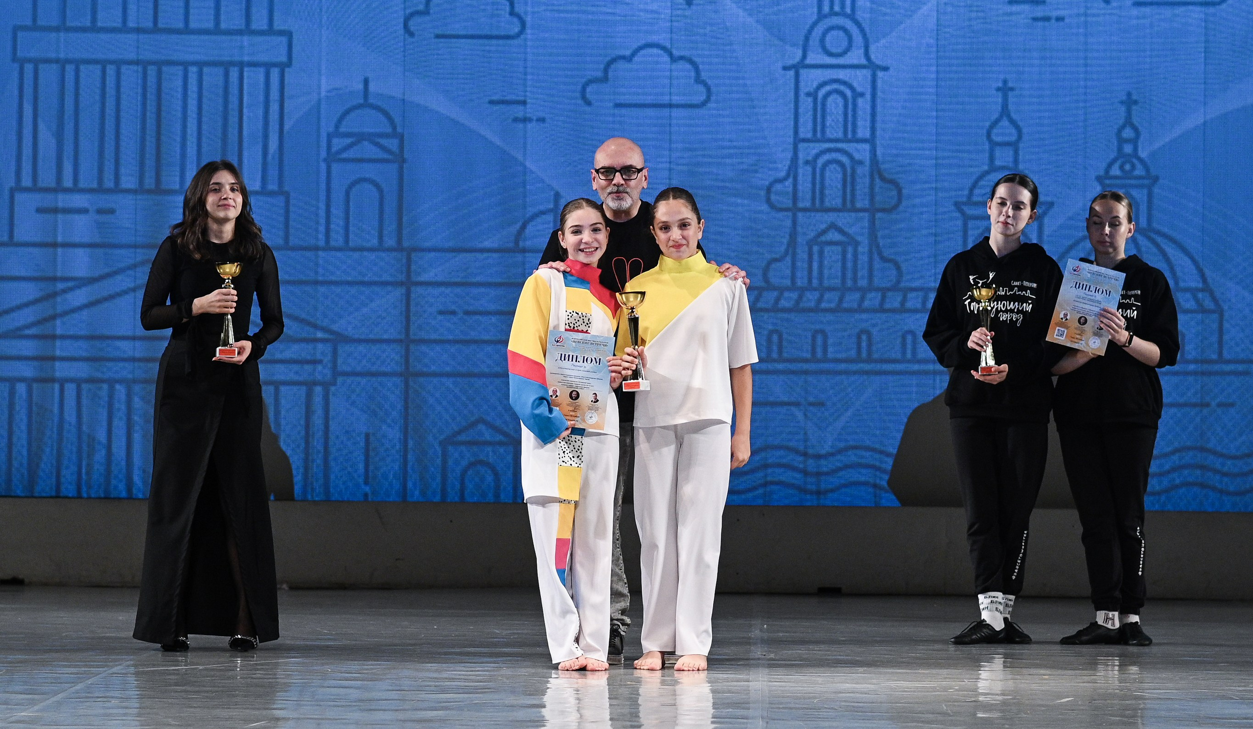 06.10.2024 «АртКомпас» Всероссийский фестиваль талантов «Невские встречи» г. СПБ. Медиастудия Фото Концепт