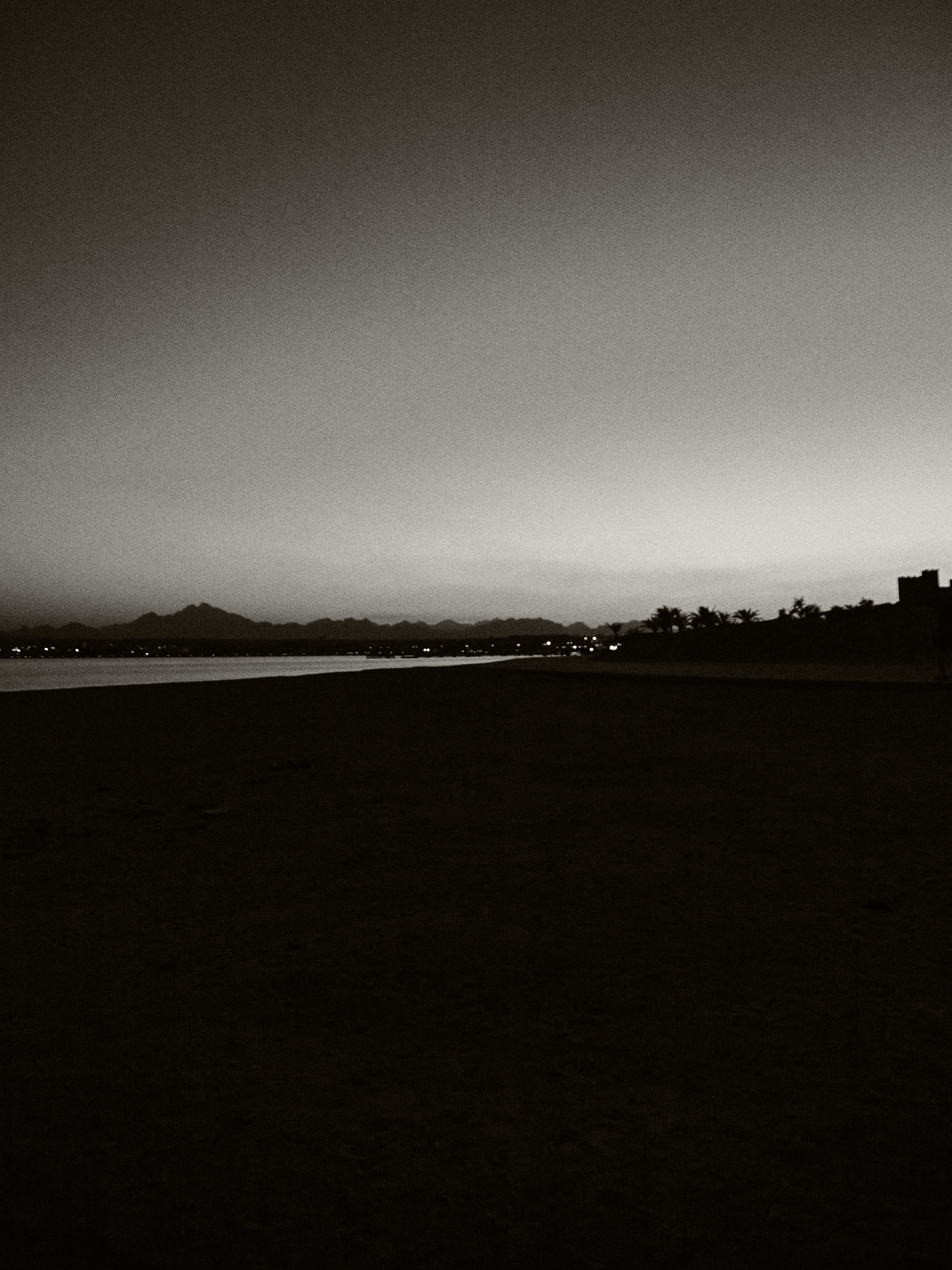 B&W. Jorgis — фотограф в Хургаде / обучение фотографии