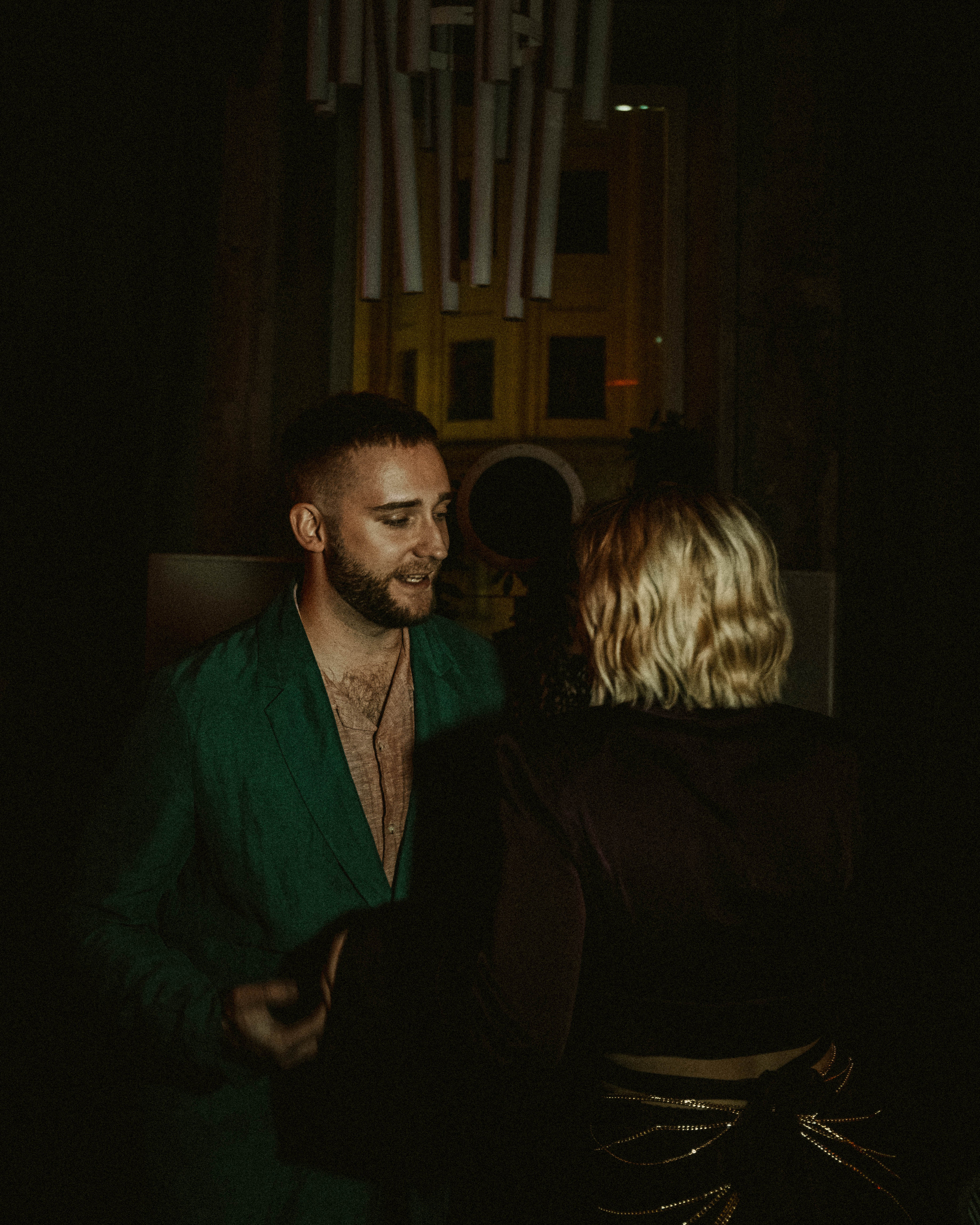 Attività. Fotografo a Mosca con un’atmosfera notturna di foto