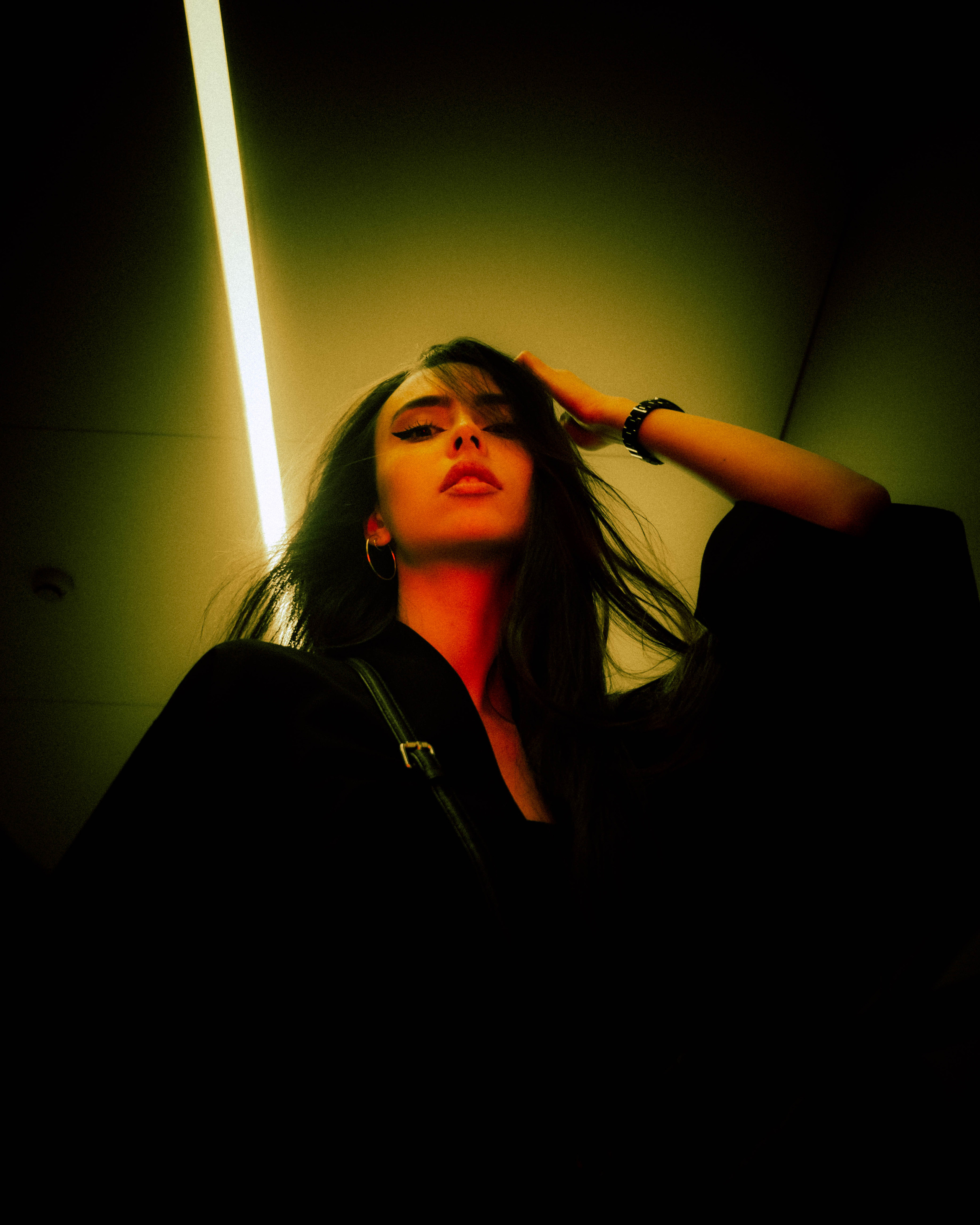 Individuali di ripresa. Fotografo a Mosca con un’atmosfera notturna di foto