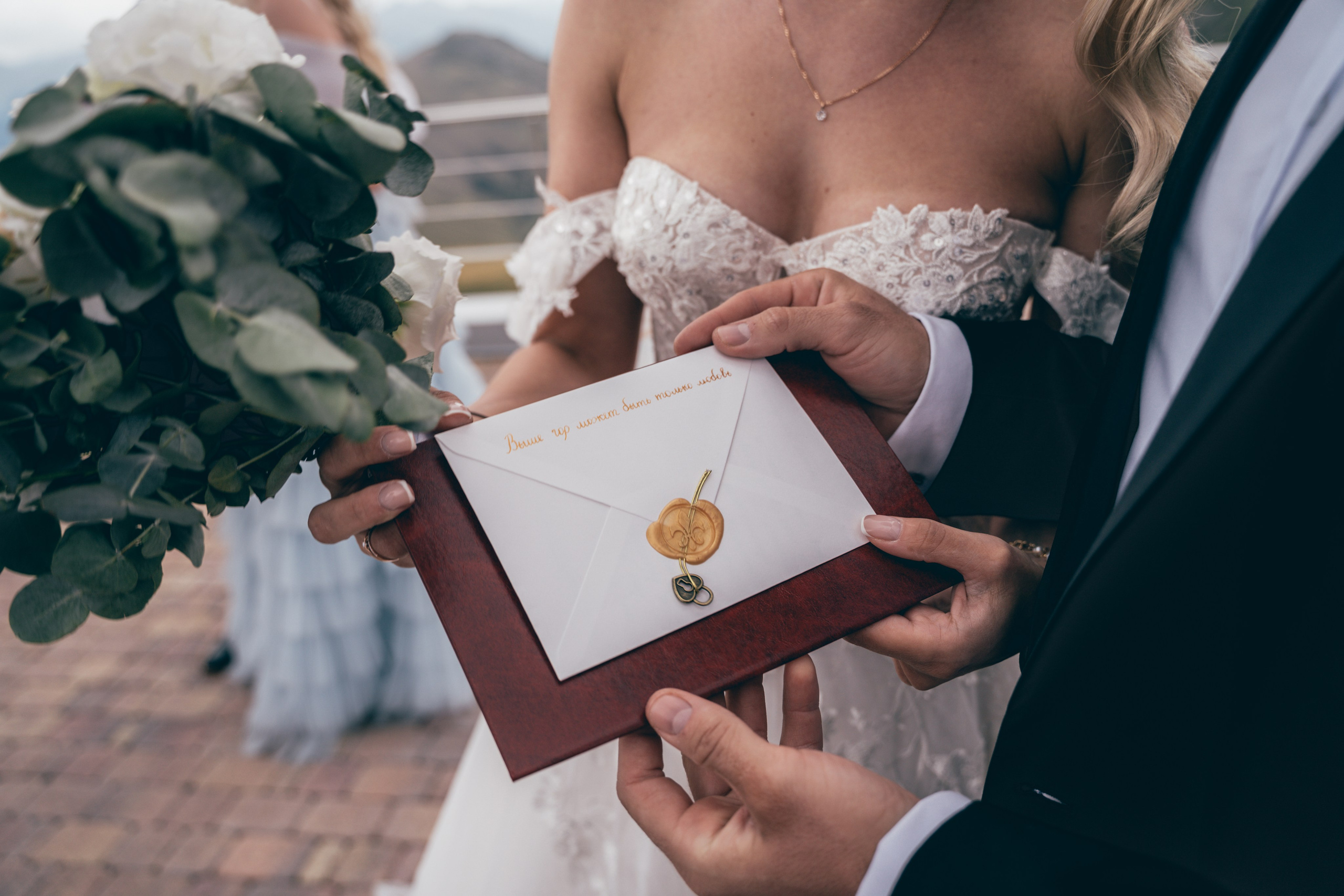 Индивидуальная фотосессия в горах Фотограф КМВ Пятигорск, Железноводск, Ессентуки, Кисловодск Архыз Домбай Горы. Фотограф КМВ|ГОРЫ Пятигорск Железноводск Ессентуки Кисловодск Домбай Архыз Эльбрус