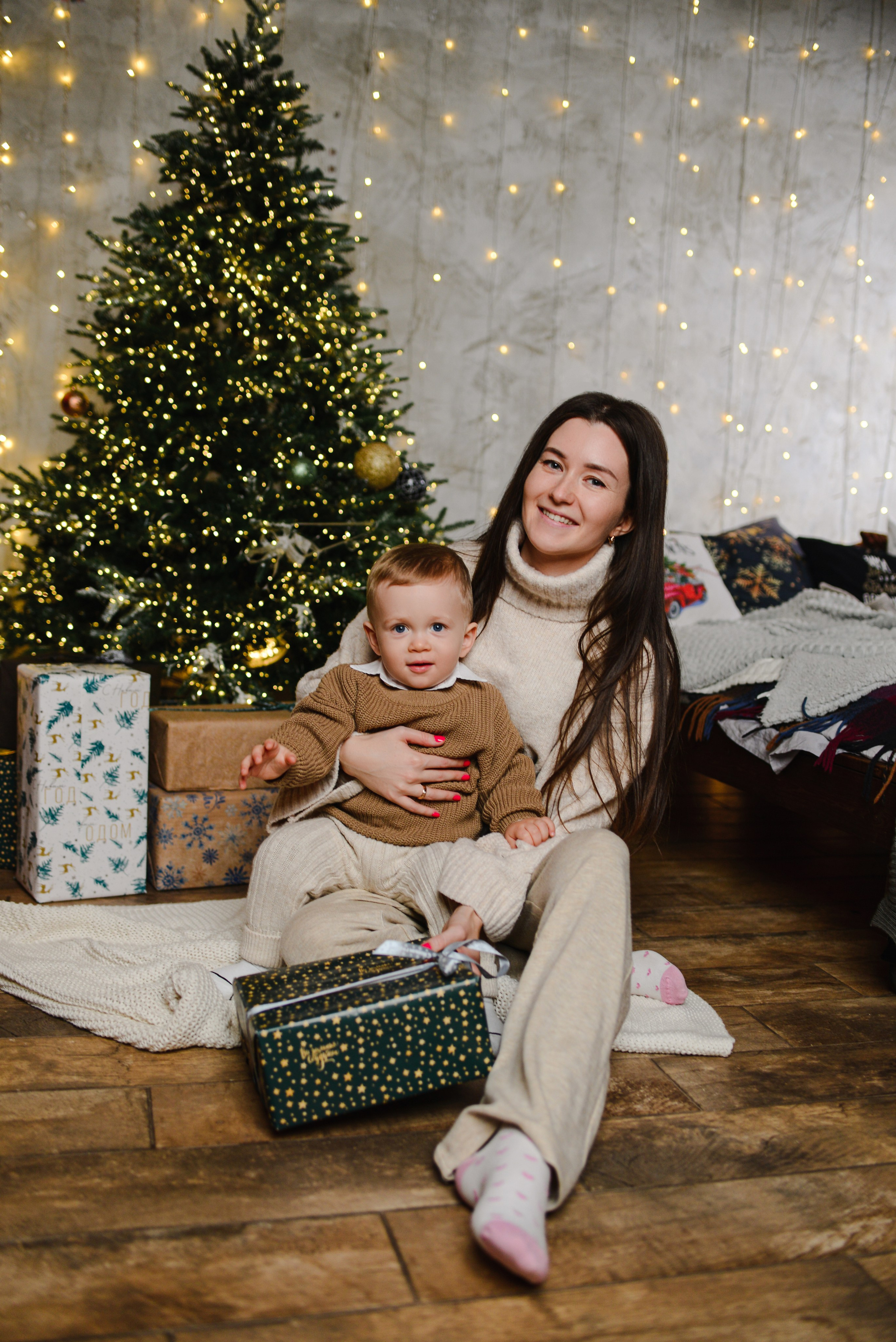 Мама с сыночком (новогодняя). Фотограф Ярута Оксана / Ростов-на-Дону