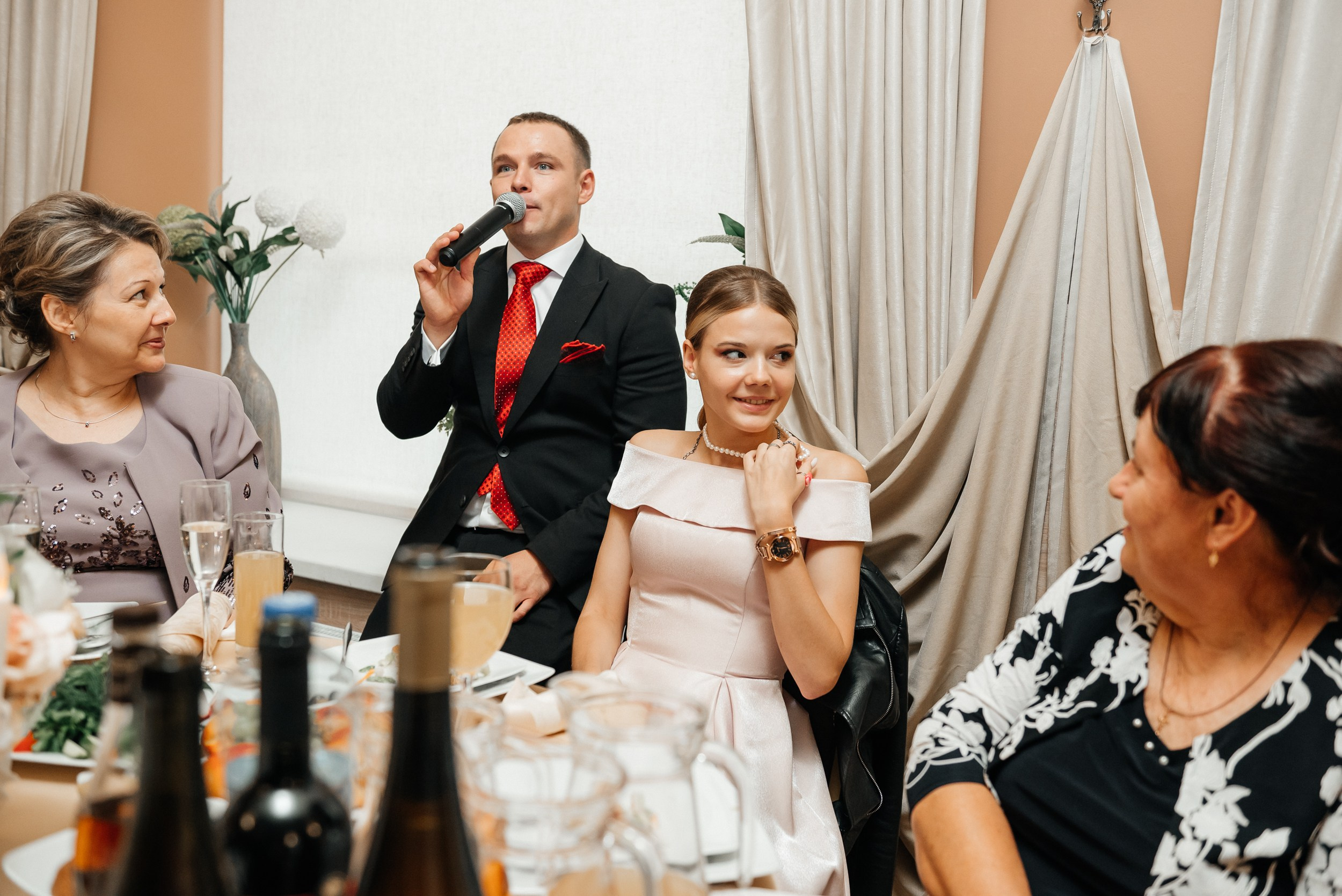 Александр и Владислава. Контент-фотограф Москва репортажный фотограф Настя Профото