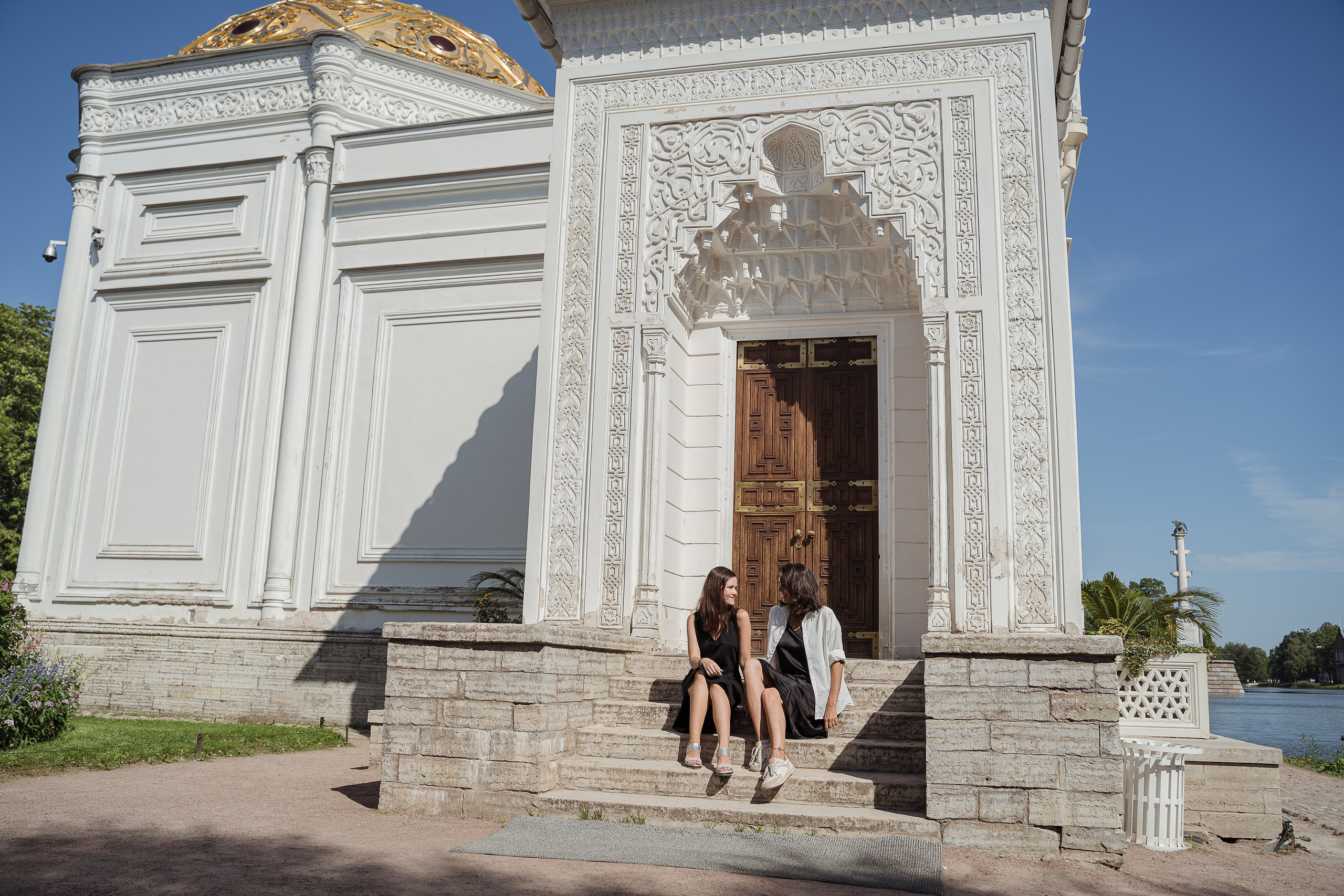 Семейная фотосессия в Екатерининском парке Царского Села. Свадебный и семейный фотограф в Пушкине и Санкт-Петербурге Мария Филиппова