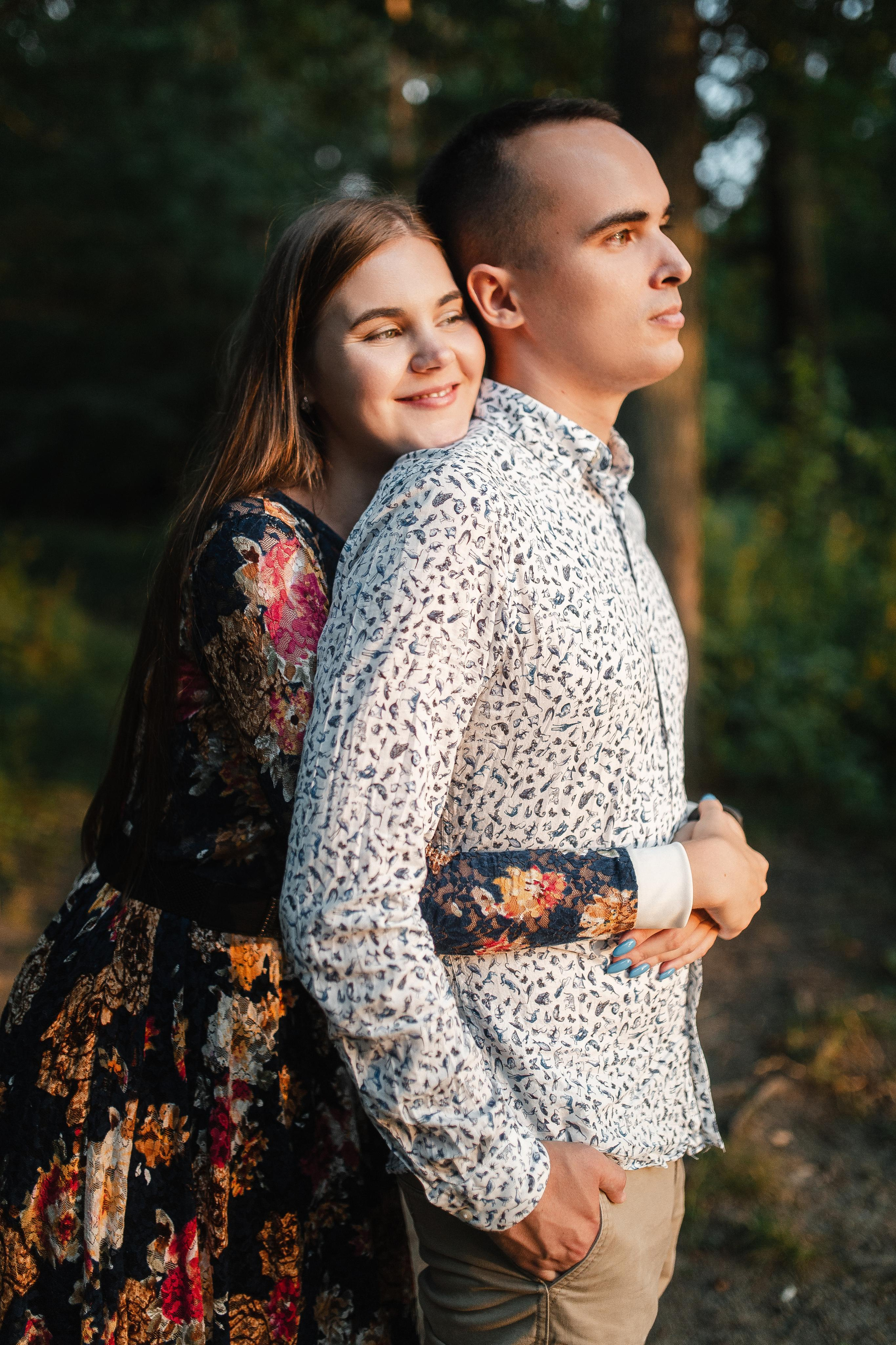 Лиза и Даня. Теплый летний вечер. Семейный и свадебный фотограф Полина Принцева