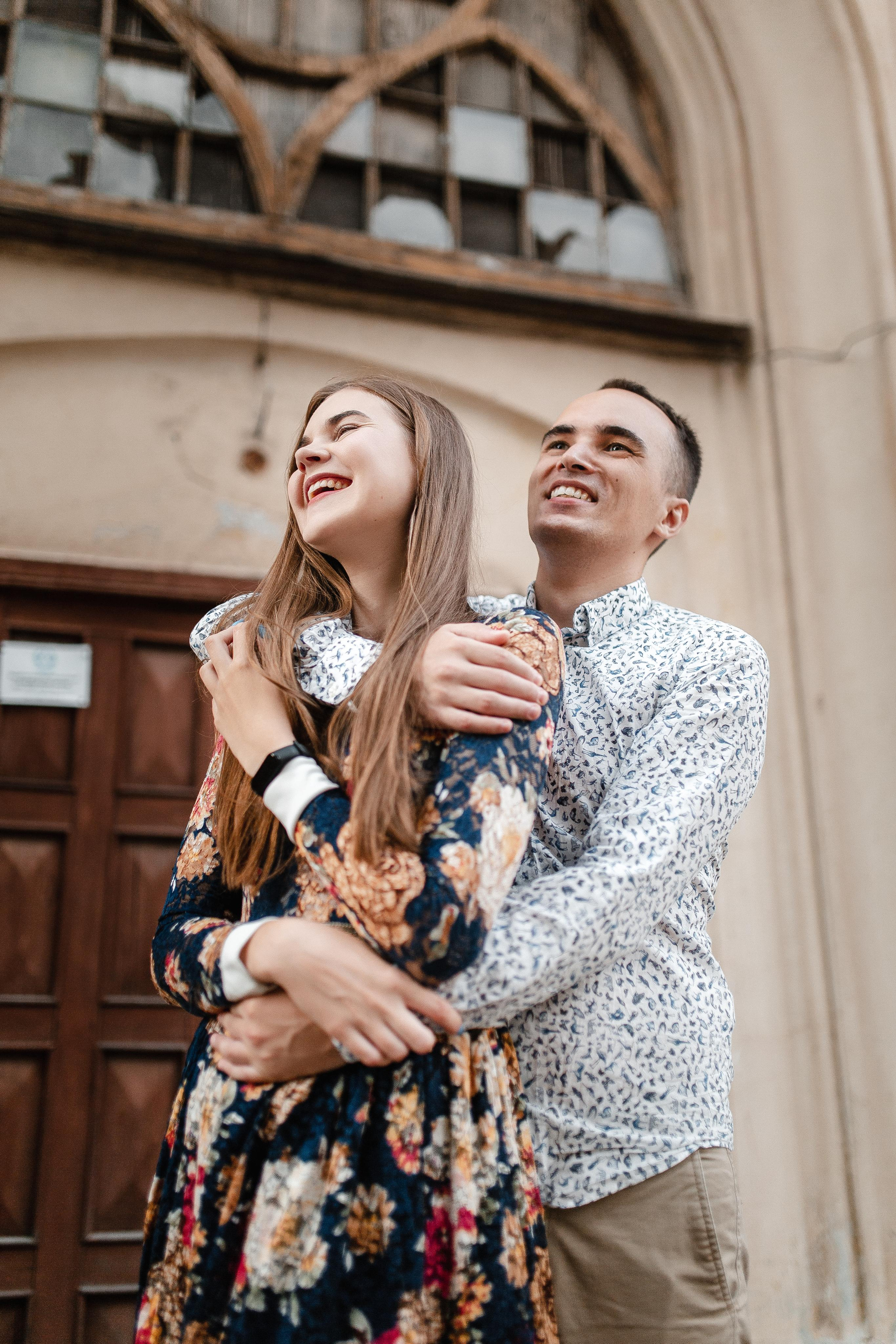 Лиза и Даня. Теплый летний вечер. Семейный и свадебный фотограф Полина Принцева