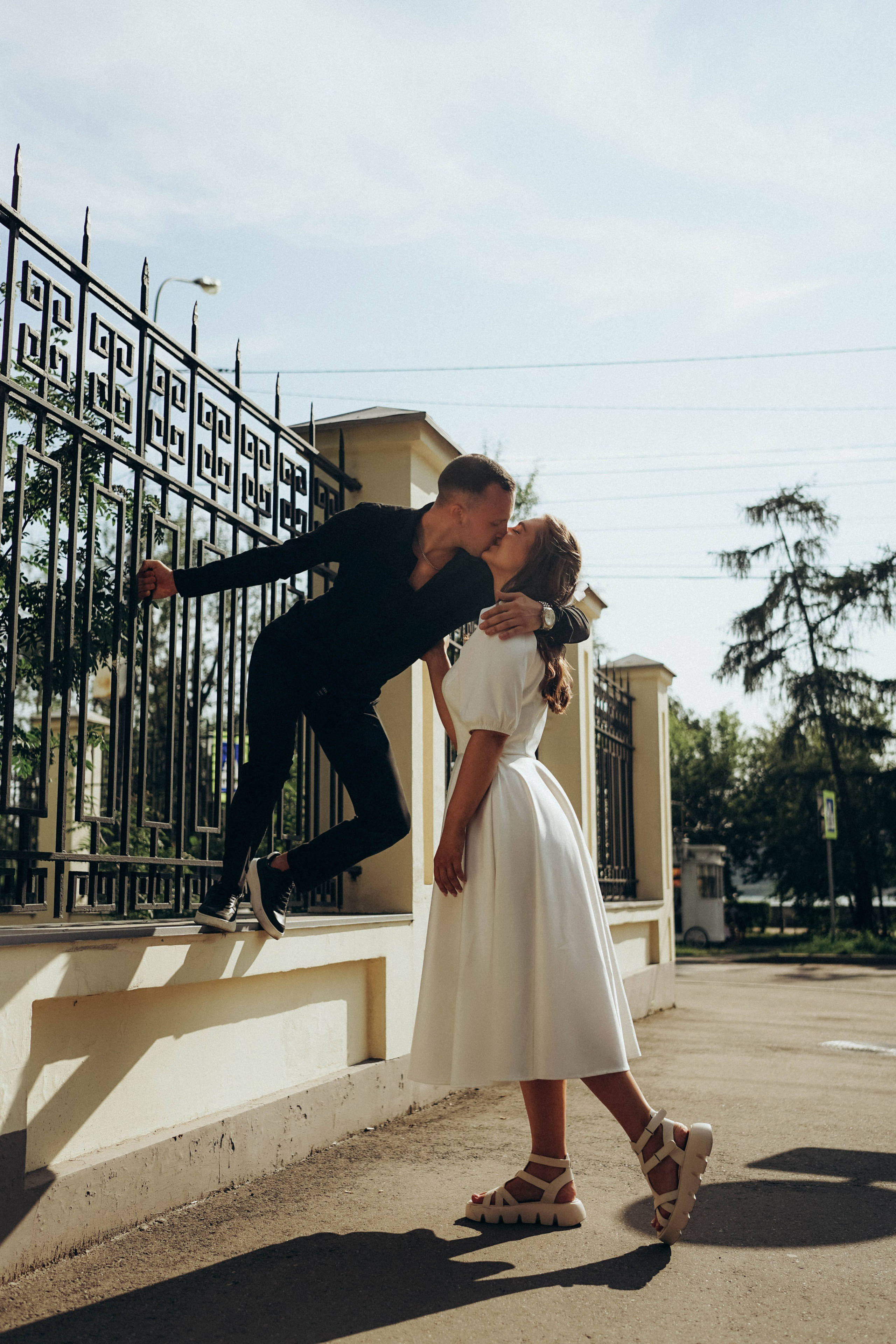 Аня и Паша: регистрация, прогулка по городу, выездная съемка на природе. Фотограф в Иркутске