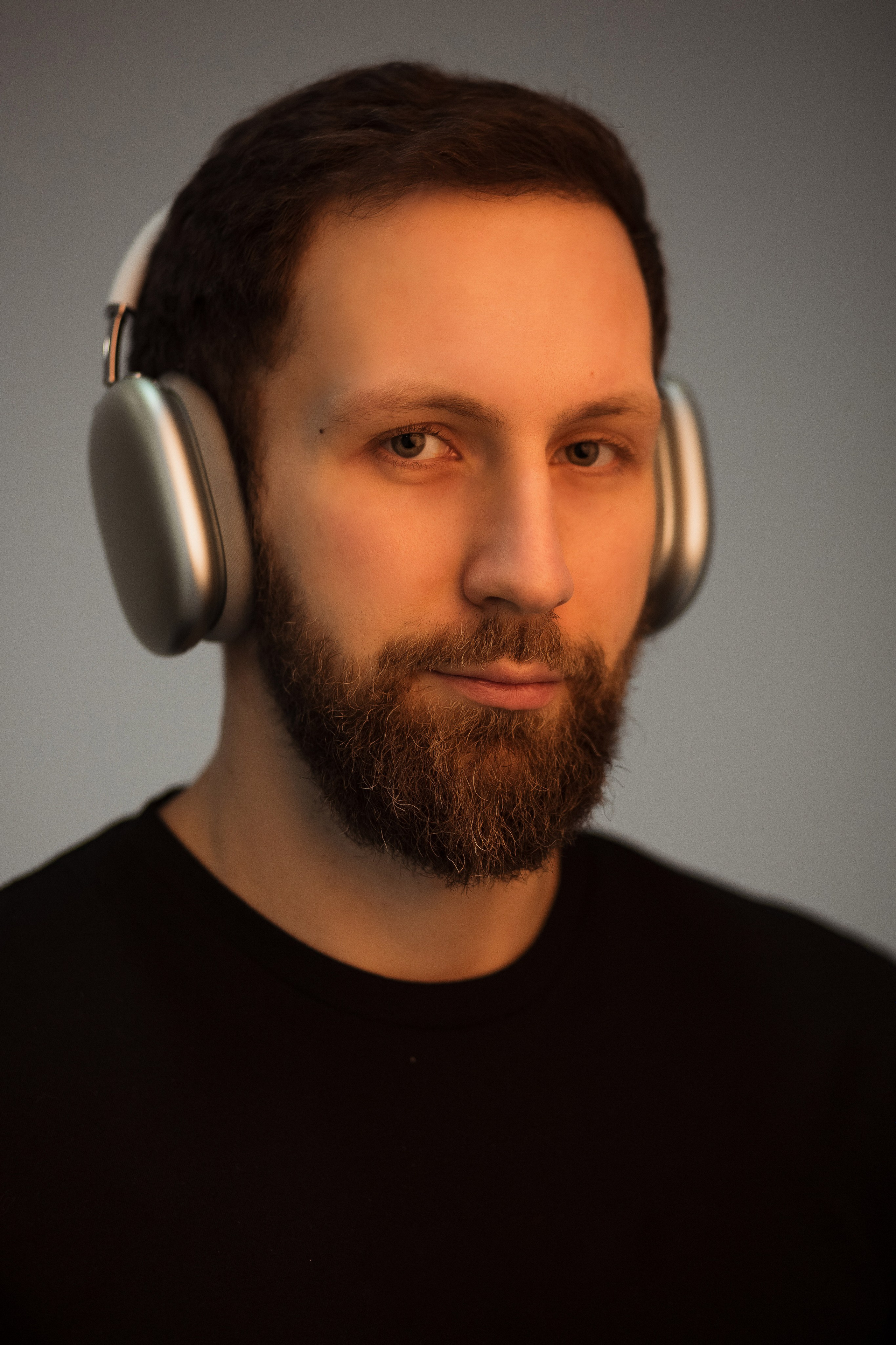 Персональная фотосессия Владимира в фотостудии Луч Таганрог. Свадебный и семейный фотограф в Таганроге Бакарюк Антон