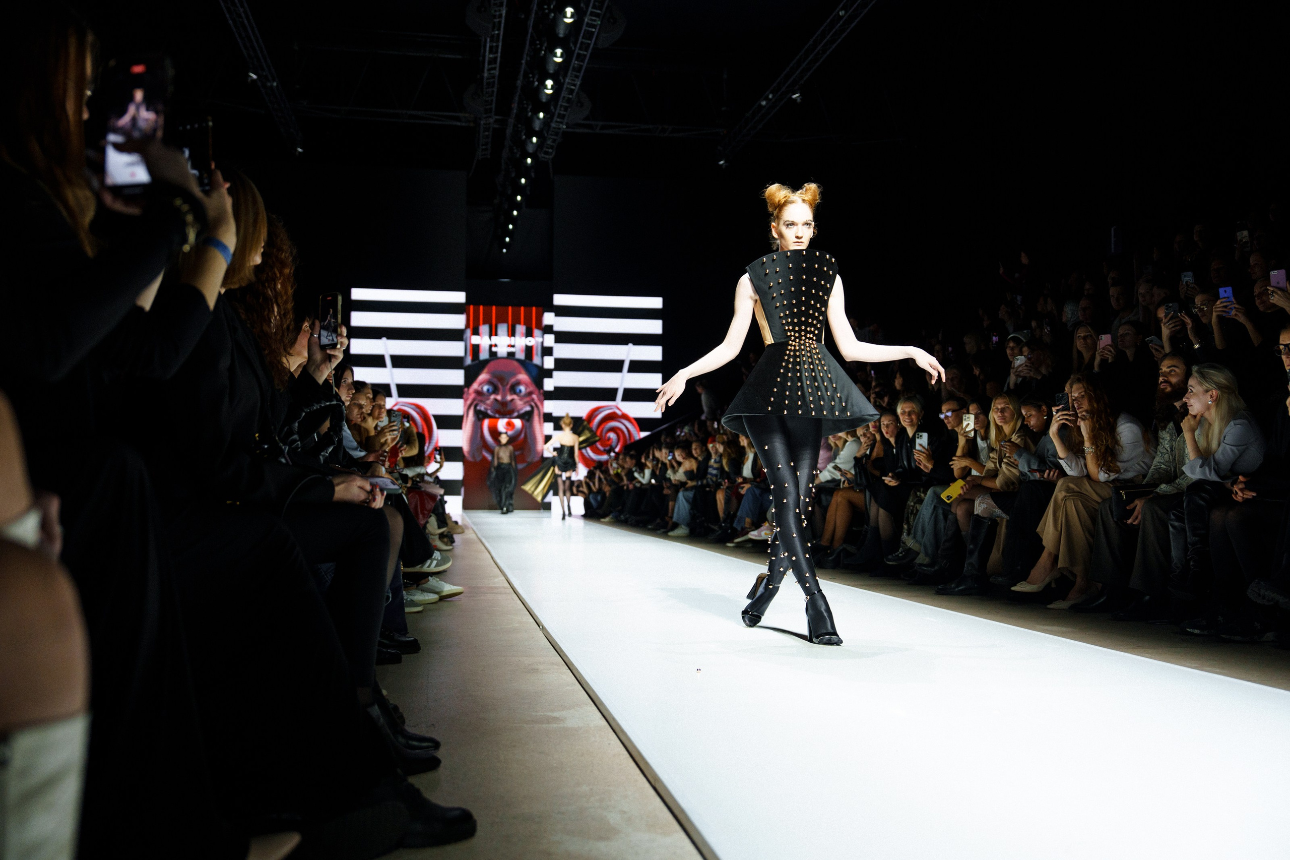 Moscow Fashion Week 2024 осень. Фотограф Николай Прокофьев модельные тесты в Москве